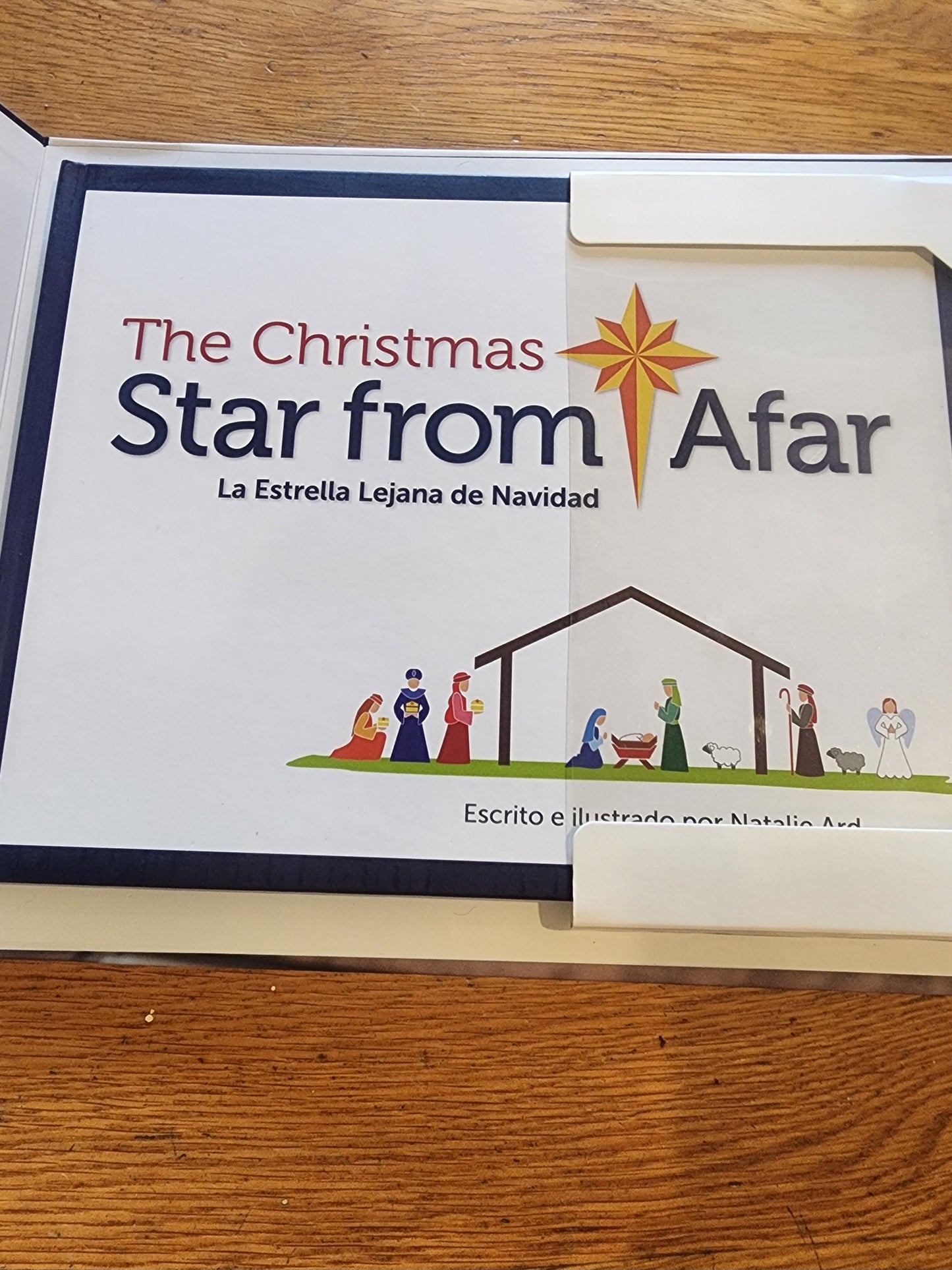 Wooden Nativity Scene and Spanish book Star from Afar Navidad Christmas