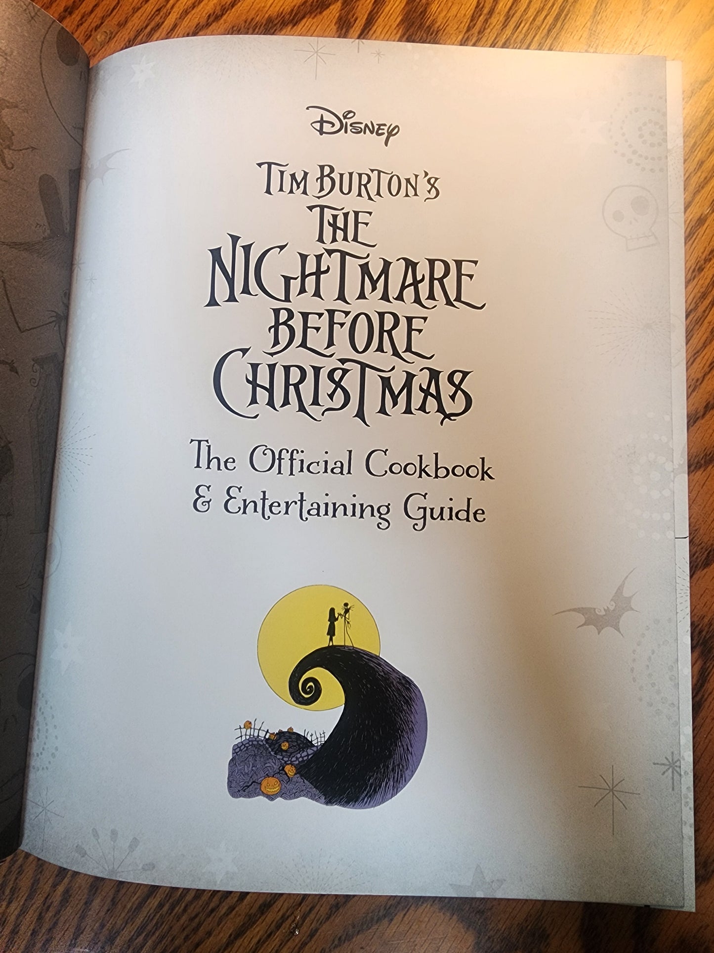Nightmare Before Christmas: the Official Cookbook and Entertaining Guide