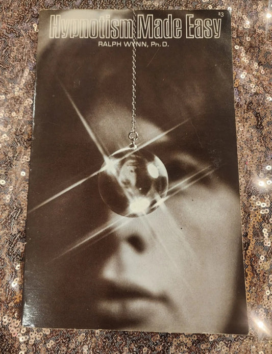 Vintage ɓook Hypnotism Made Easy (Soft cover)
Winn, Ralph