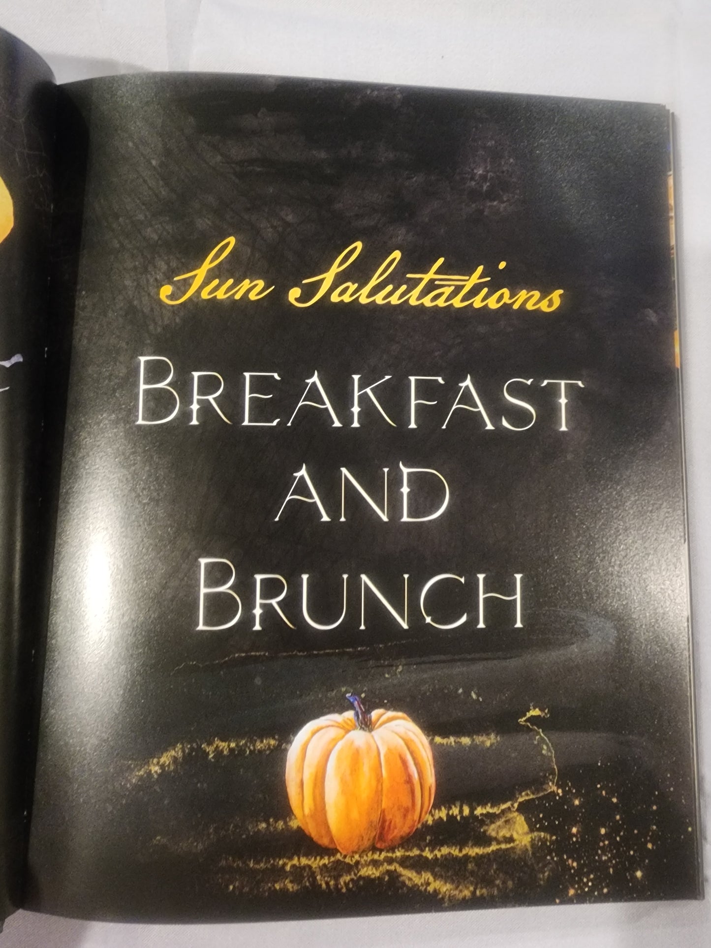 The Witch's Cookbook: 50 Wickedly Delicious Witchcraft-Inspired Recipes HB Book