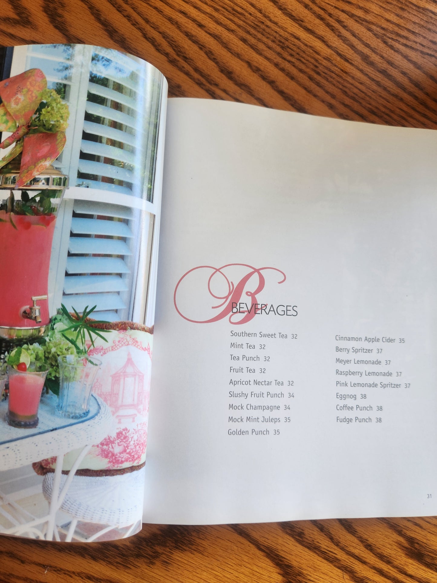 Easy Does It: Winners & Favorites Harcover Cookbook
By Patty Roper