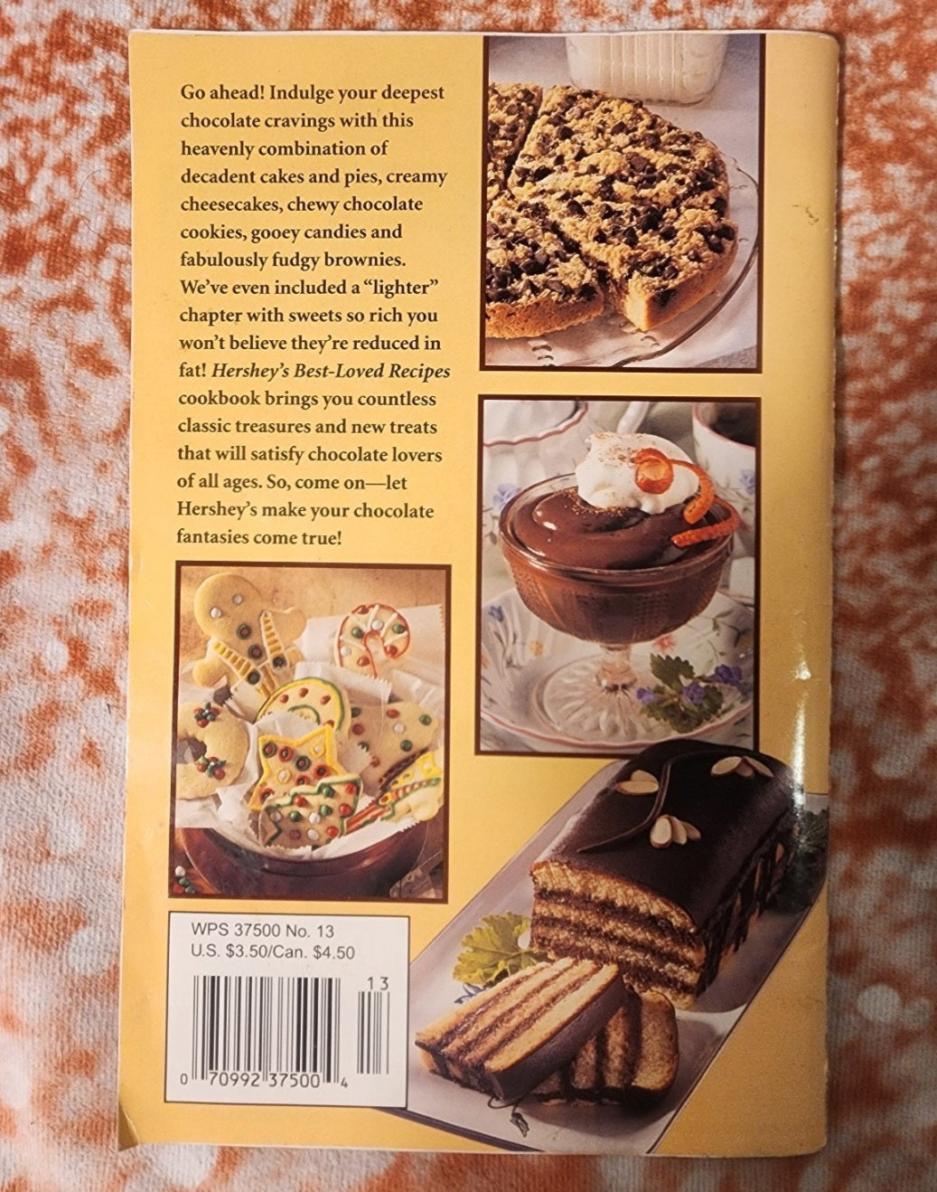 Hershey's Best-Loved Recipes Publications International PB, Cookbook