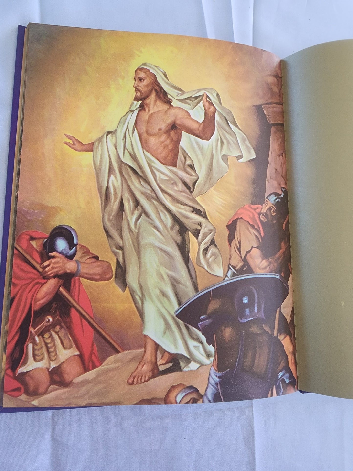 1962 A Treasure of Easter Religious Art. Ideal publication.hb Book