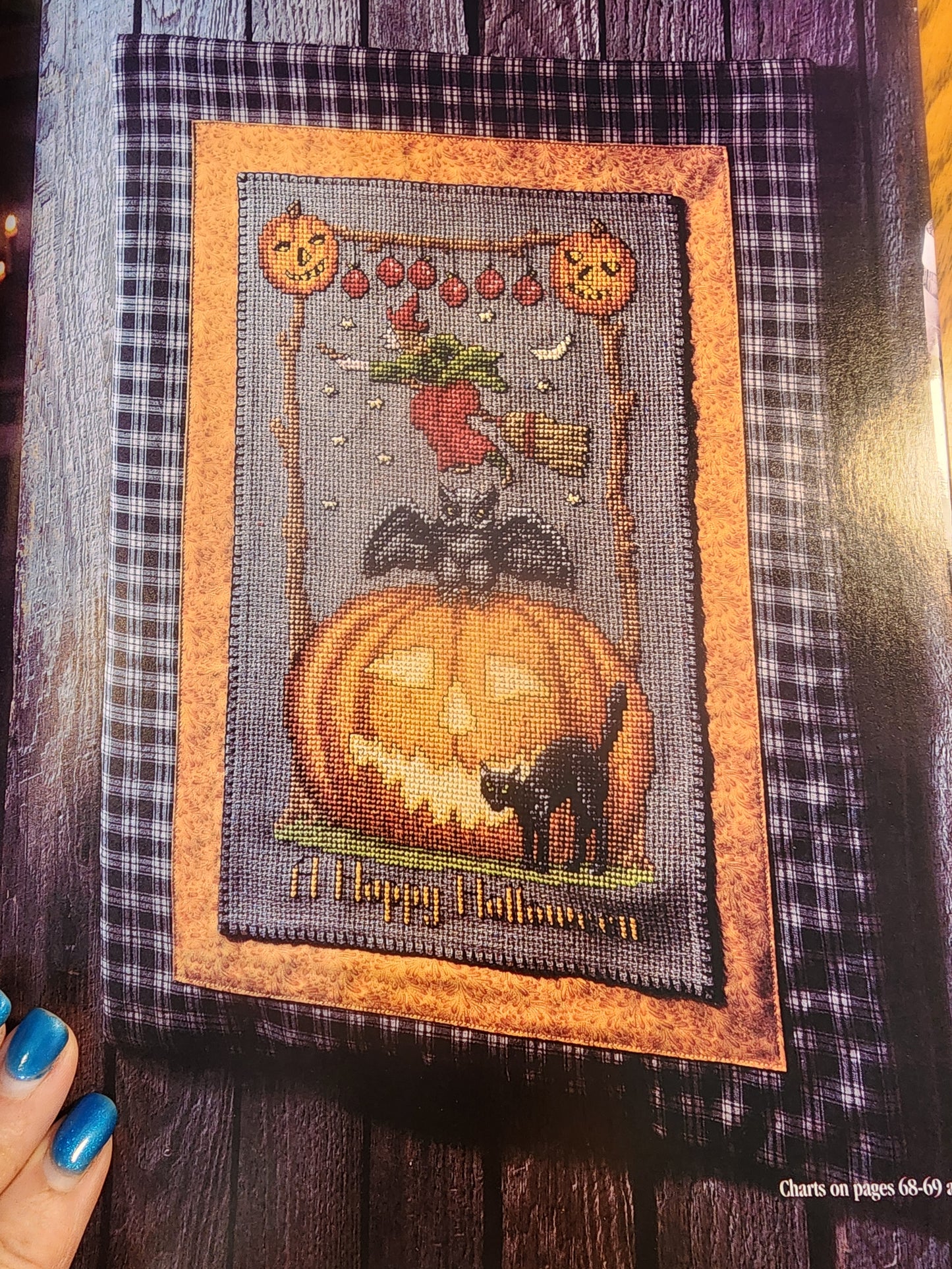 Leisure Arts Book HOLIDAY REVERIE Cross Stitch Pattern Book Halloween Christmas