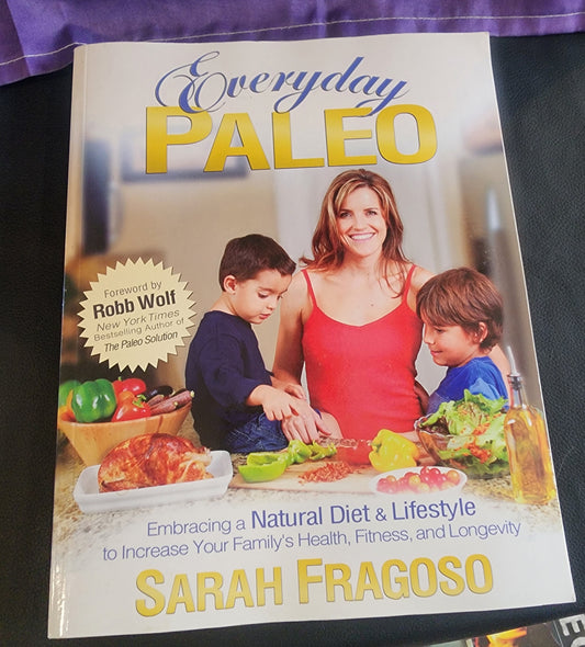 Everyday paleo Cookbook. Full of delicious recepies for the paleo lifestyle