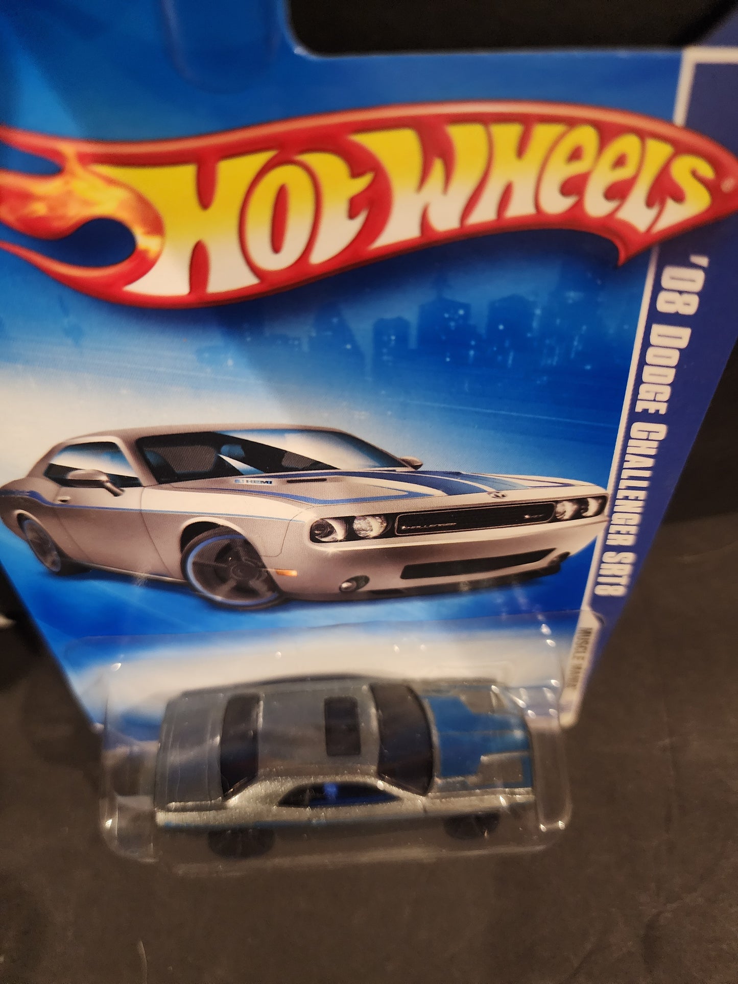 Hot Wheels 2009 MUSCLE MANIA 10/10 ‘08 DODGE CHALLENGER SRT8 Gray NEW IN Package.