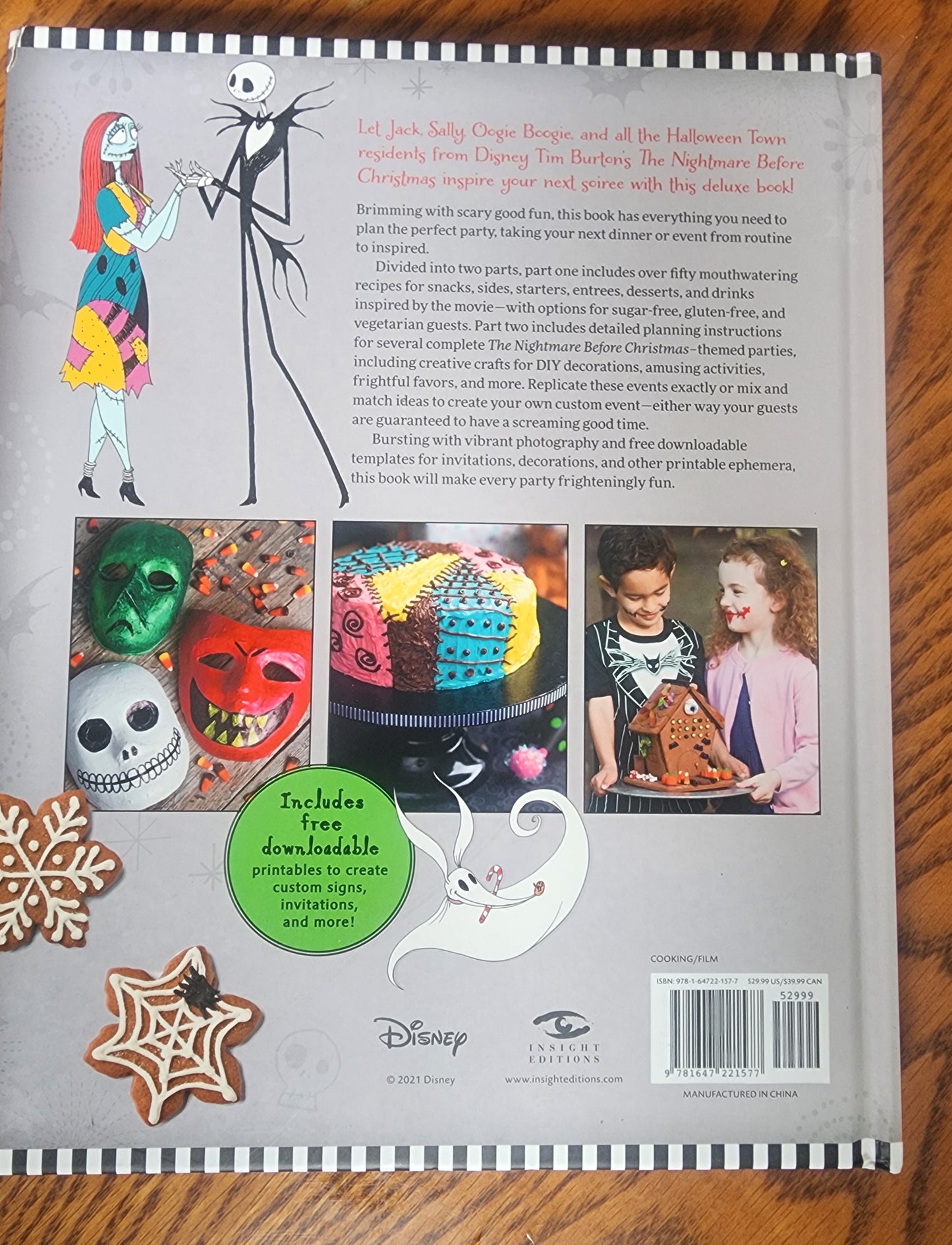 Nightmare Before Christmas: the Official Cookbook and Entertaining Guide