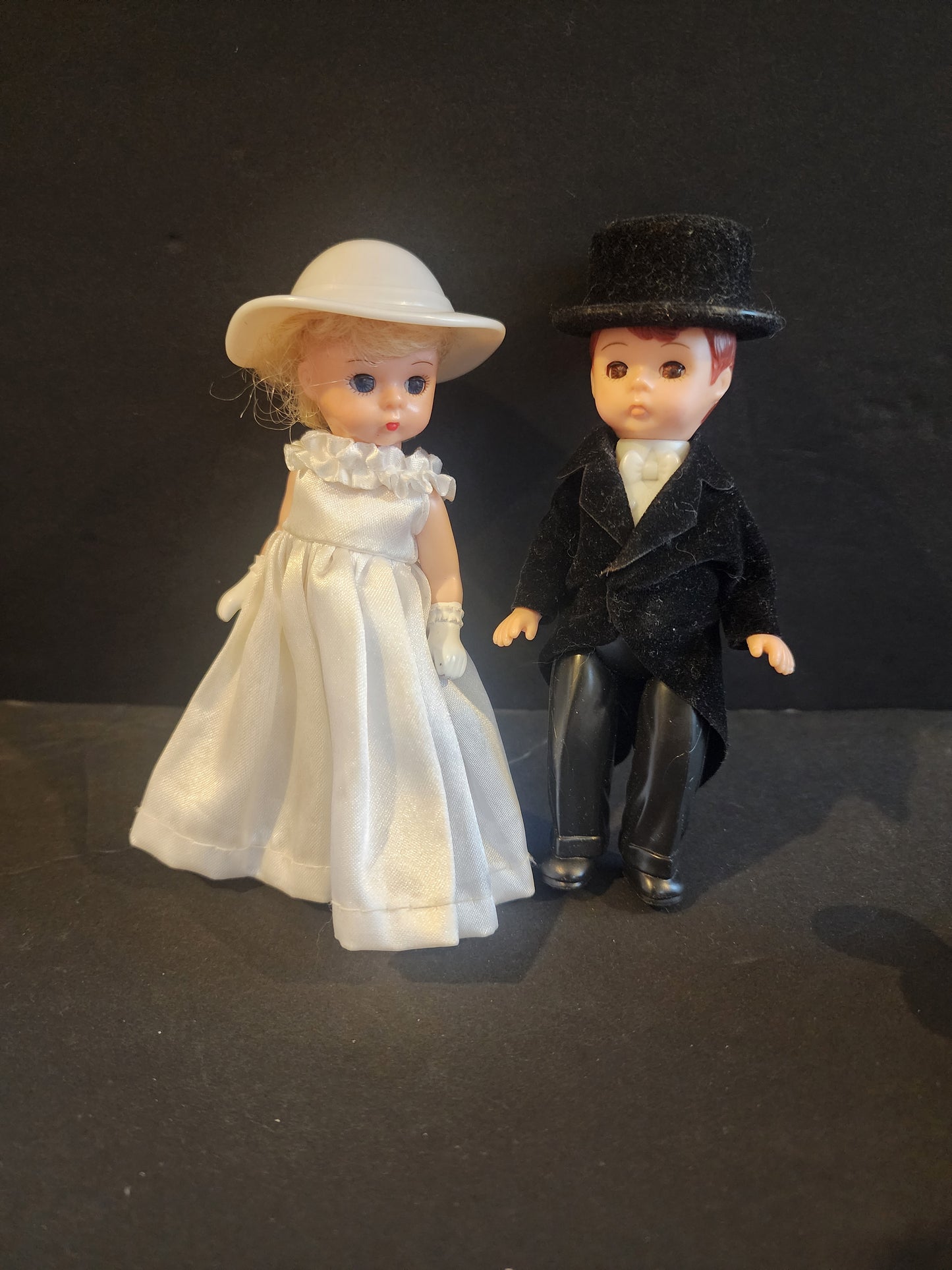 Madame Alexander Memories Of A Lifetime Bride And Groom 5" Dolls set of two