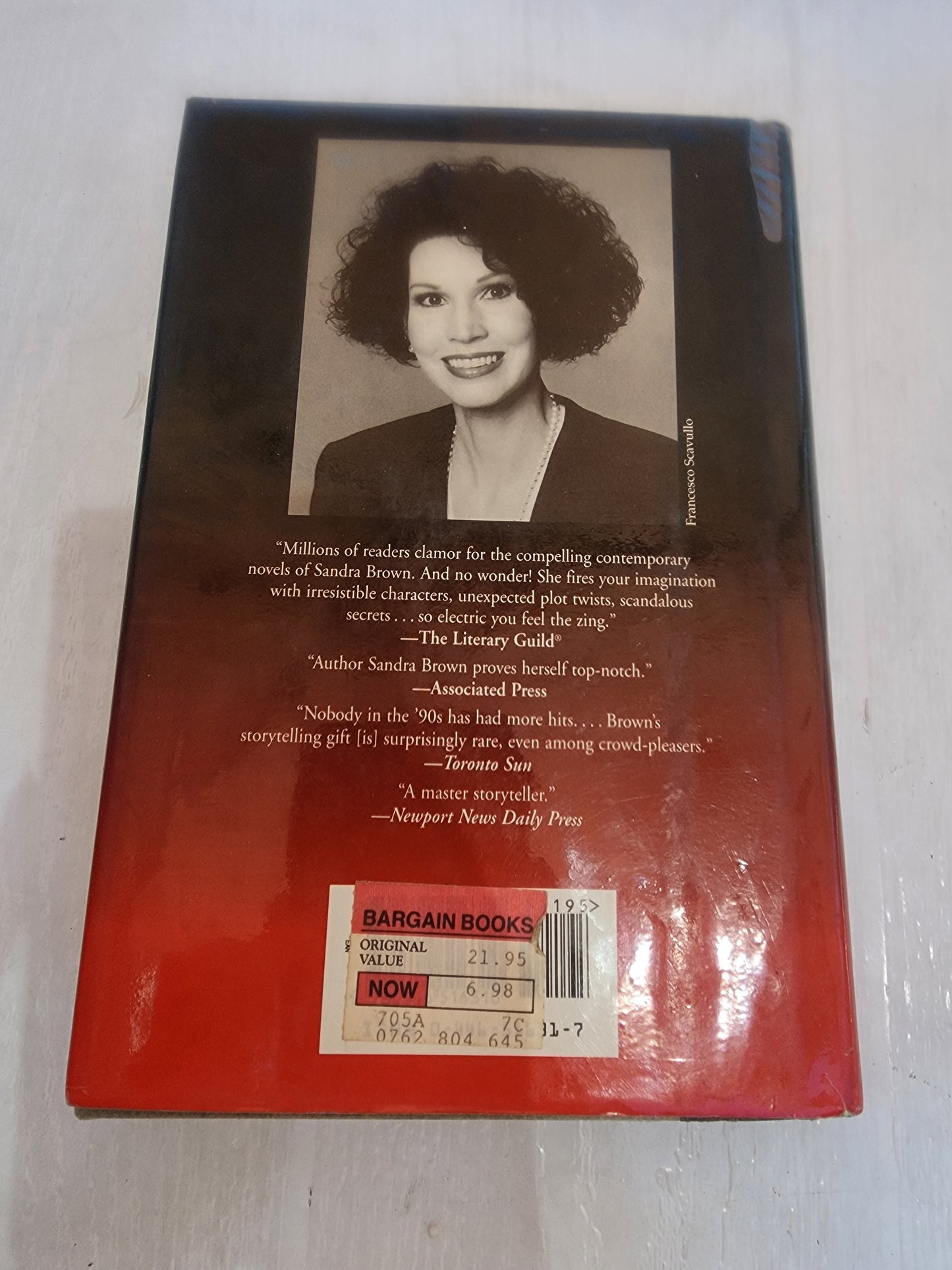 The Witness by Sandra Brown (1995, Hardcover) 1st Printing