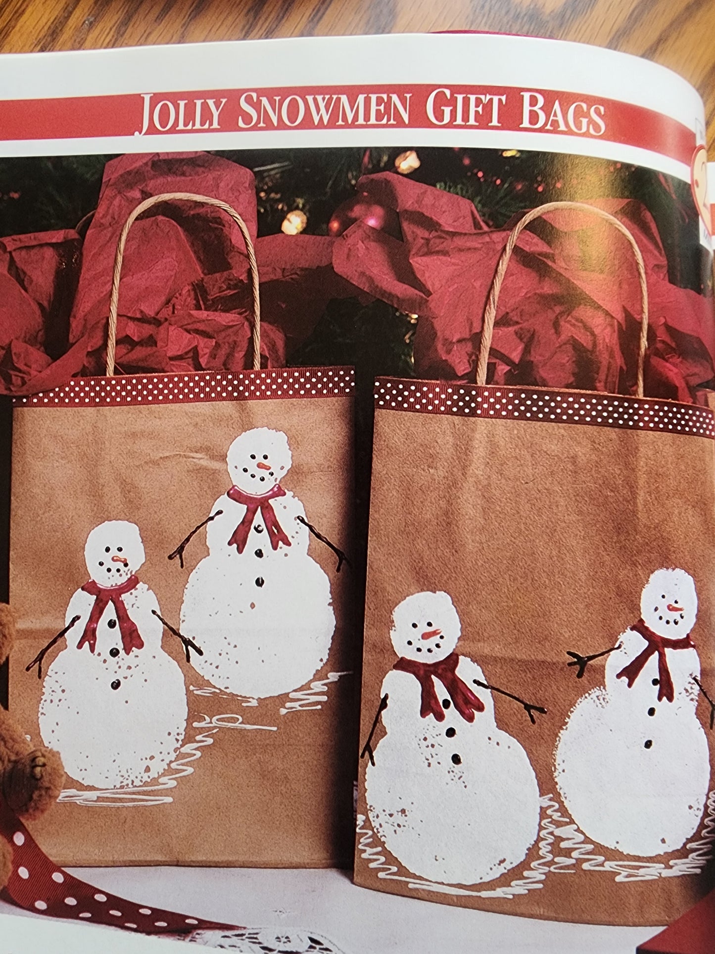 One-Hour Christmas Crafts - Leisure Arts Staff (1998, Hardcover Book)