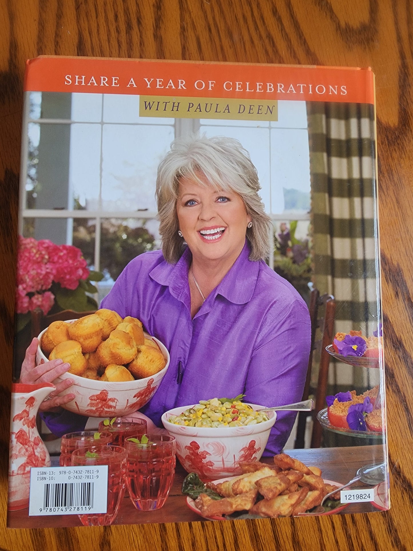Paula Deen Celebrates! Best Dishes and Best Wishes for the Best Times  Cookbook