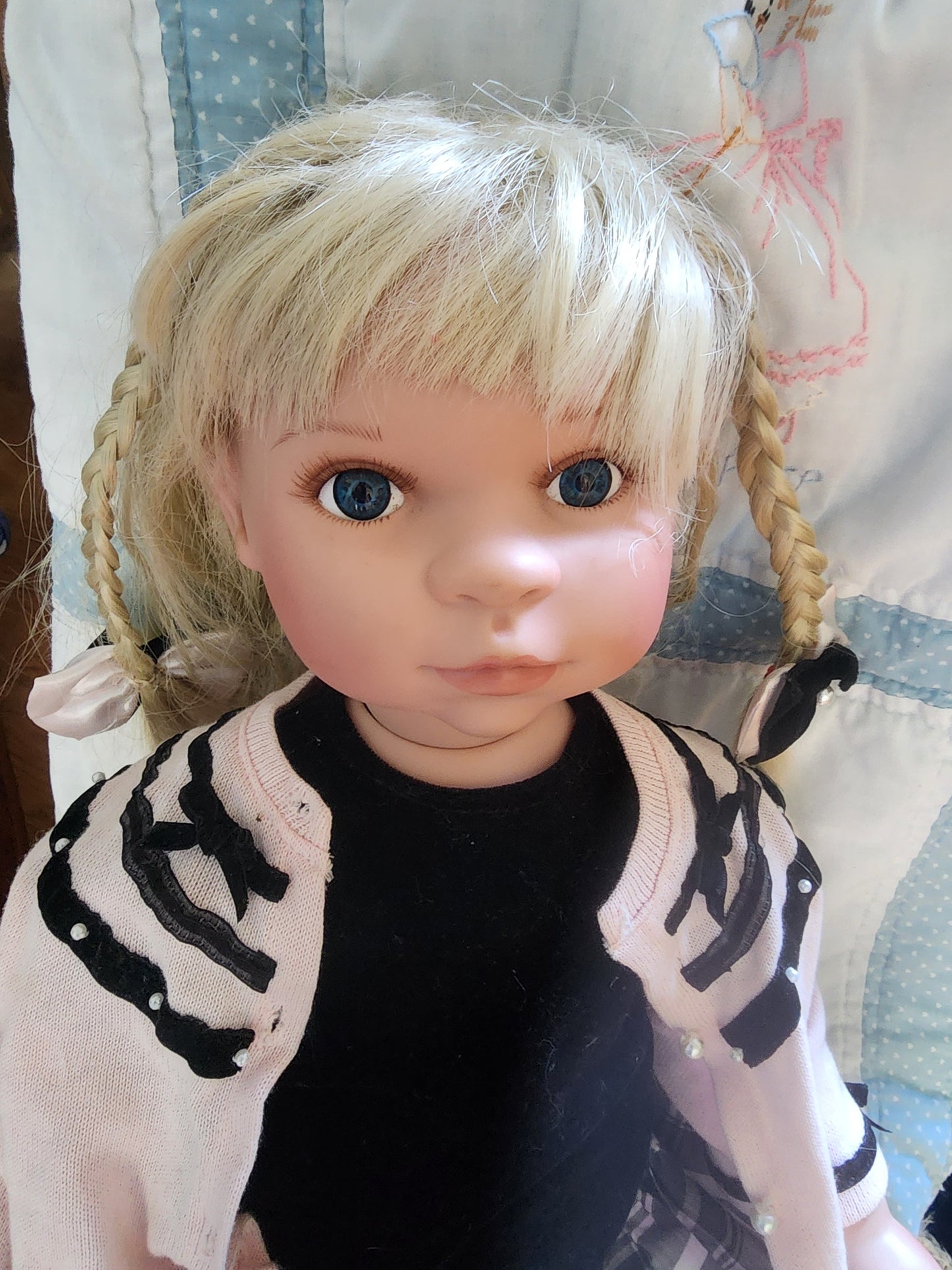 Denise McMillan Vinyl And Cloth 25" Doll AEL 2007 Blonde Hair Blue Eyes