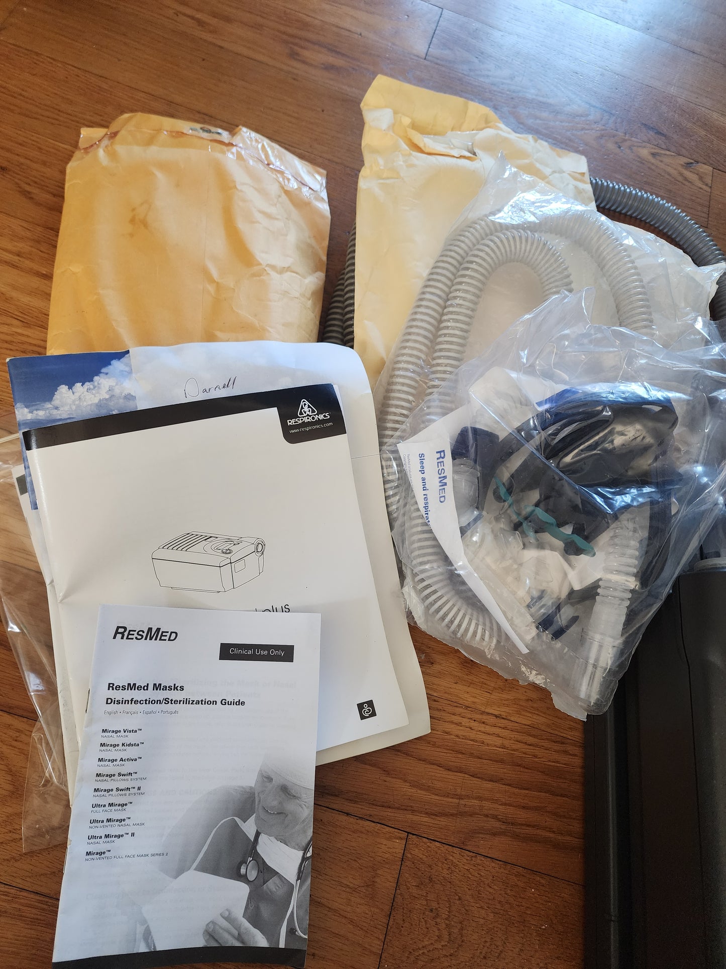 ResMed CPAP Machine Bundle with Travel Vag