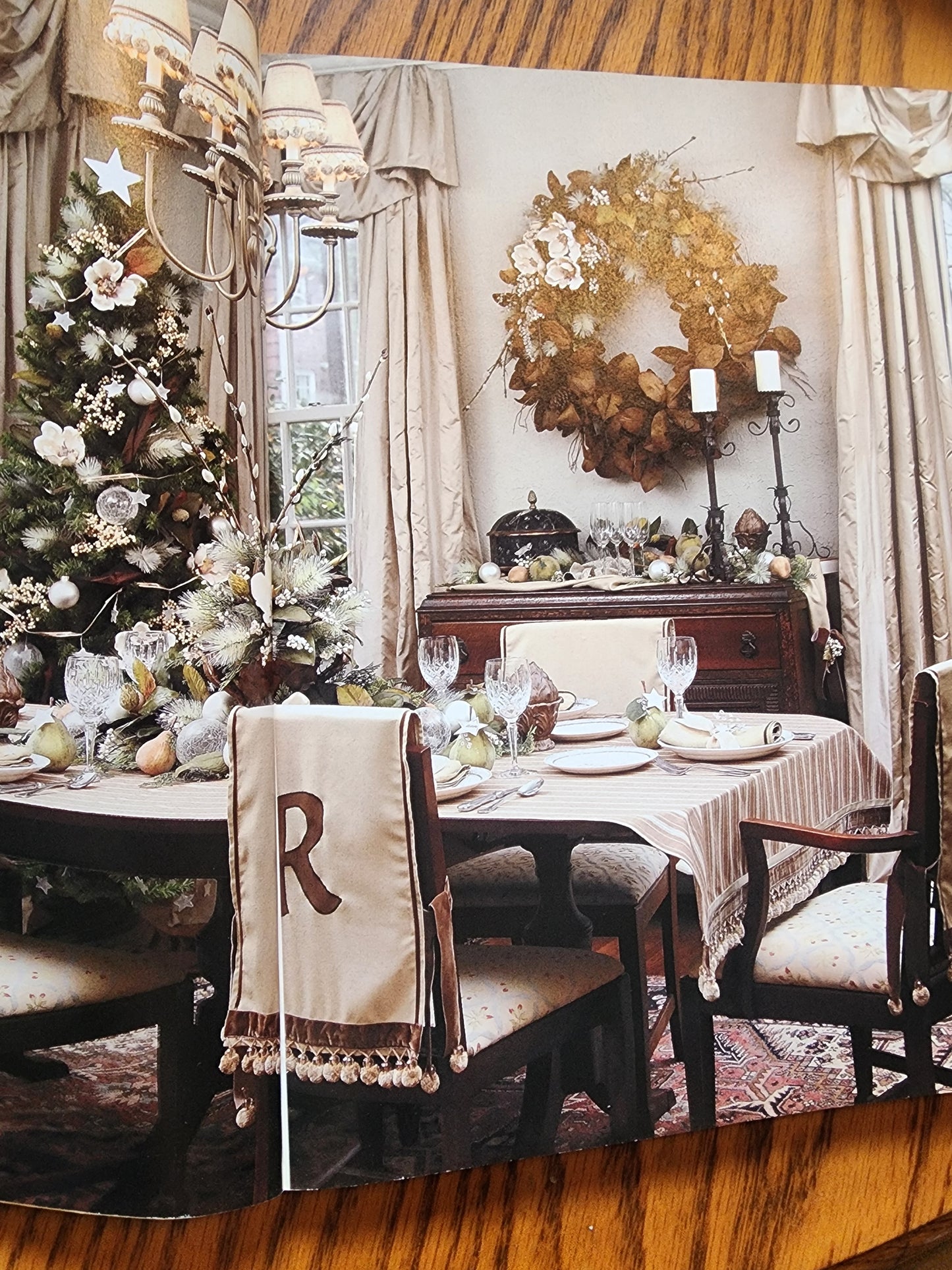 The Spirit of Christmas Creative Holiday Ideas by Leisure Arts 2005