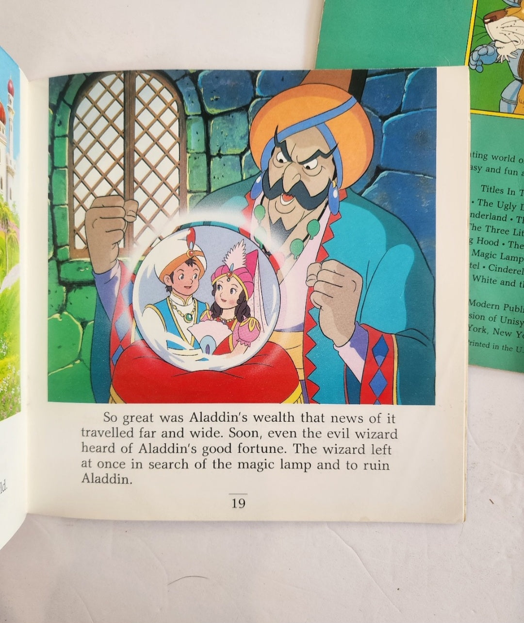 Aladdin and the Magic Lamp & Wizard of Oz Fun-to-Read Fairy Tales Books by Honey bear Books 1995.