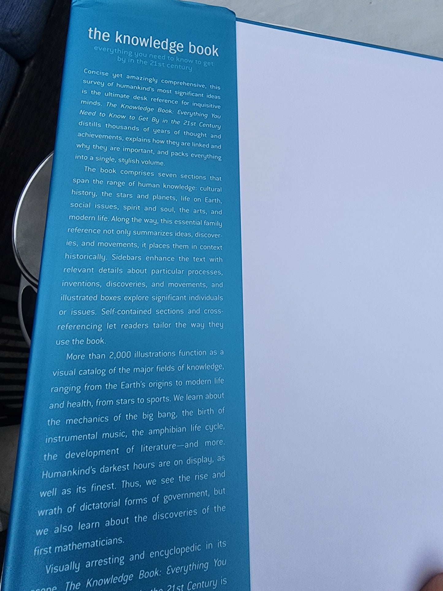 The Knowledge Book (National Geographic Society, 2007) Big textbook