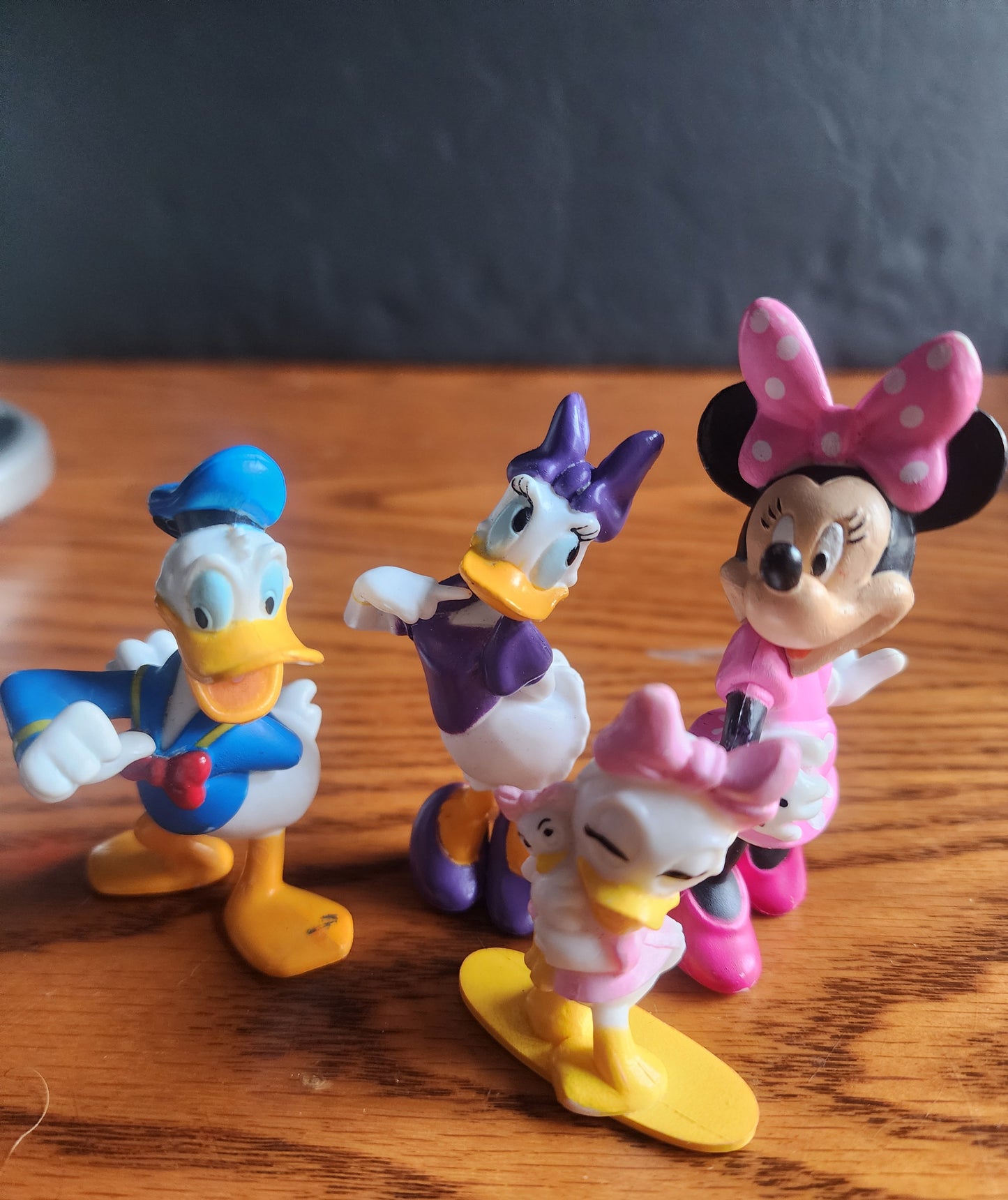 Disney pvc lot Donald Duck. Daisy, Minnie & Webby