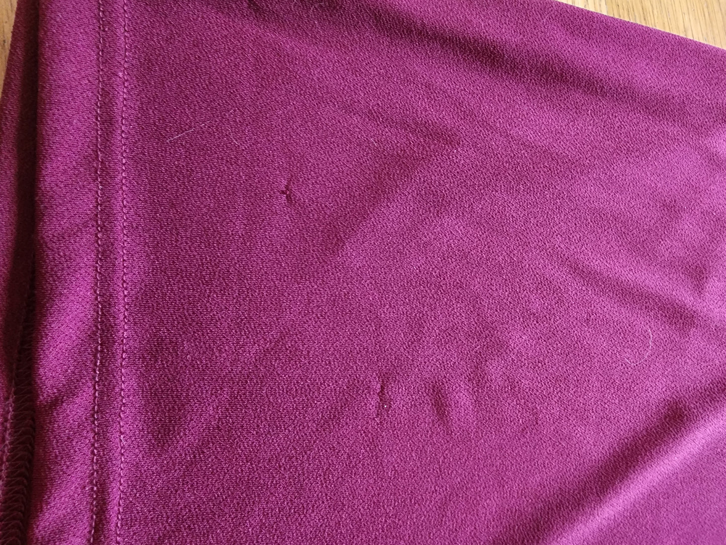 Robert Louis 2x wine Blouse with ladder sleeves and embelleshments