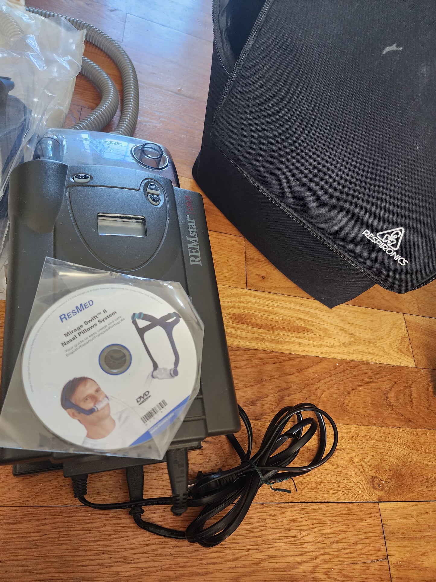 ResMed CPAP Machine Bundle with Travel Vag