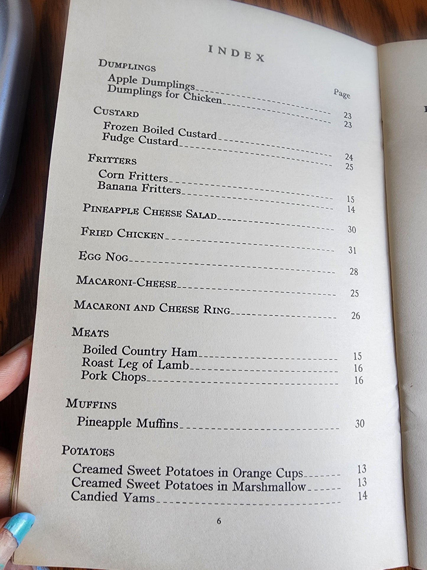 Sedberry Inn Recipes McMinnville Tennessee Southern Cookbook by Erbye Sedberry