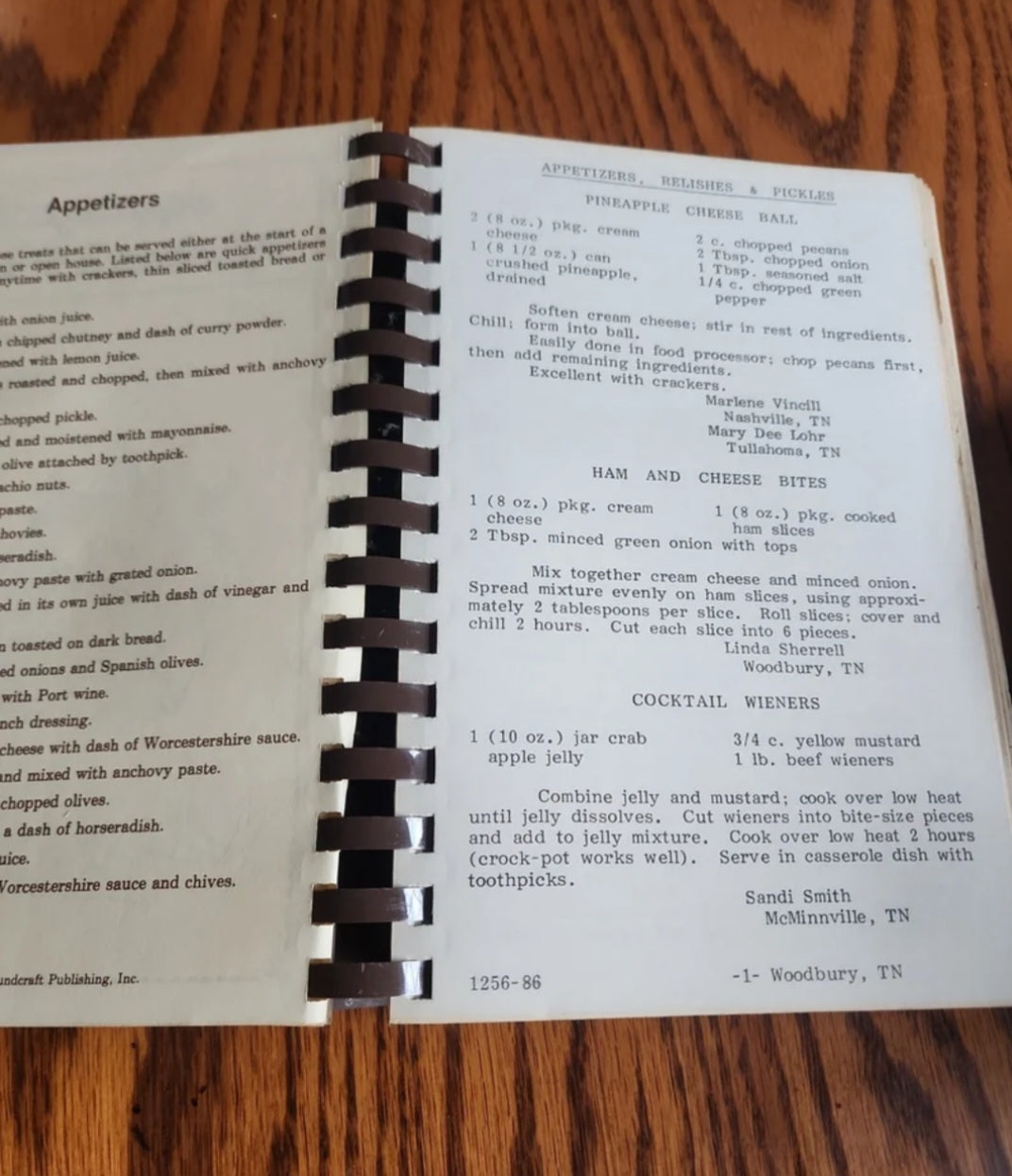 Treasured Recipes Short Mountian Friends Community Cookbook 1984