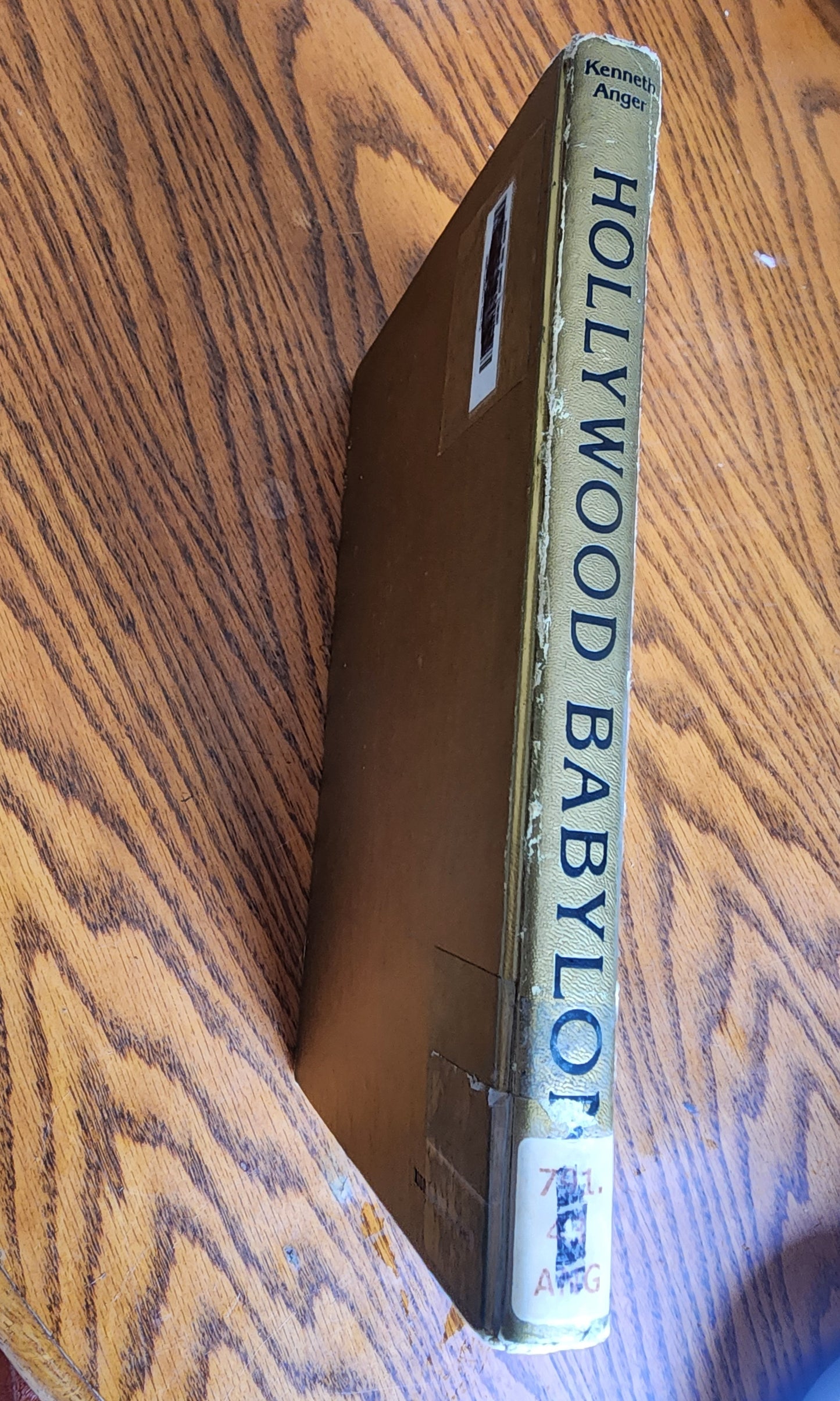 Hollywood Babylon The Legendary Underground Classic Hollywood's Darkest secrets