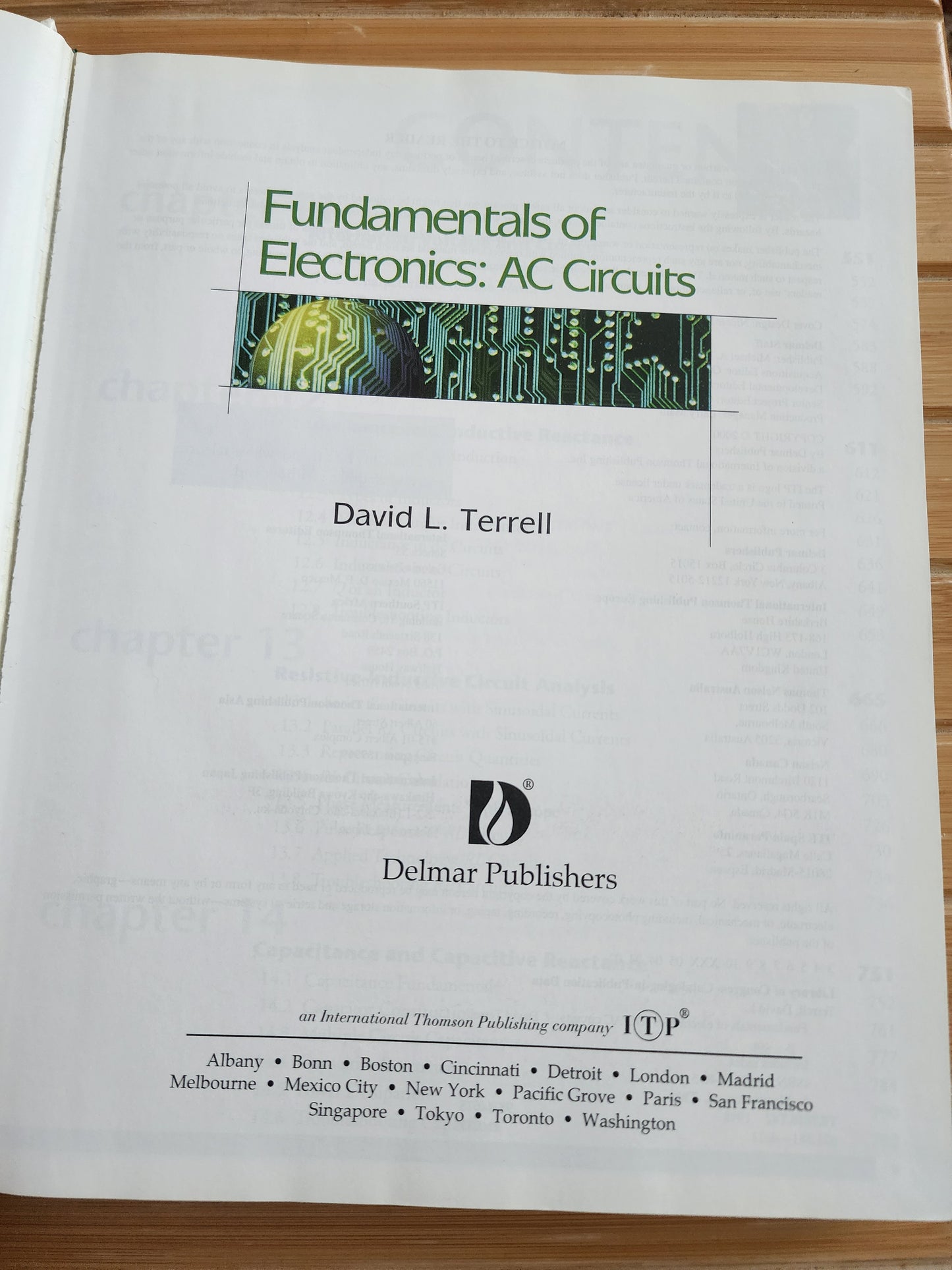 Fundamentals of Electronics AC Circuits - Hardcover By Terrell, David L