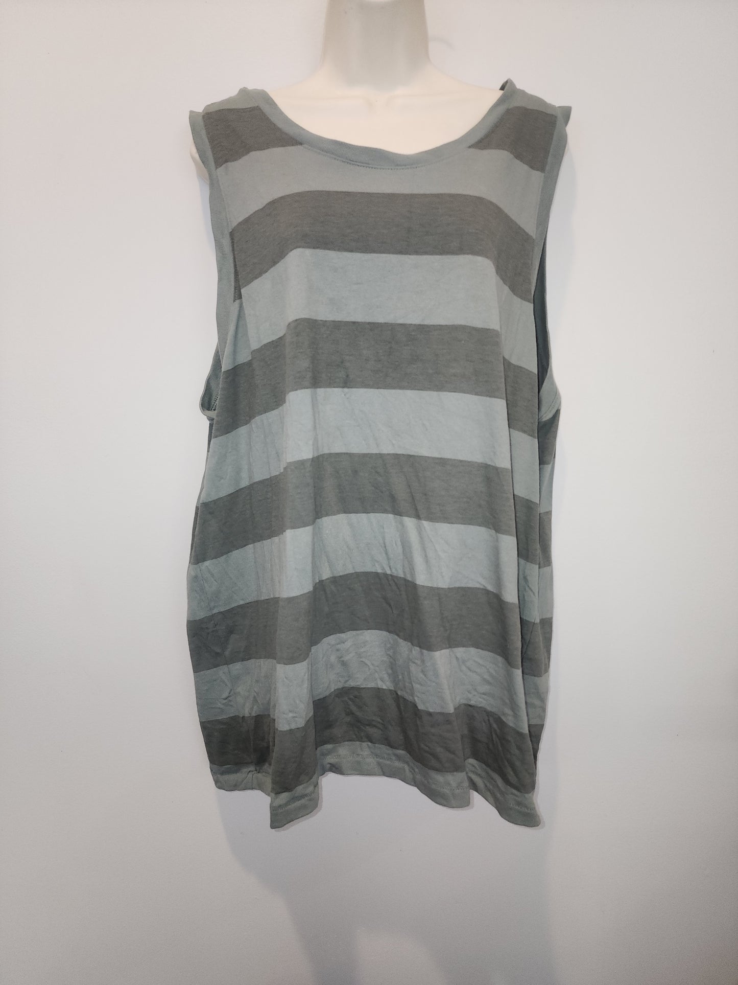 Free Assembly Tank Top Women’s Green Stripes XL