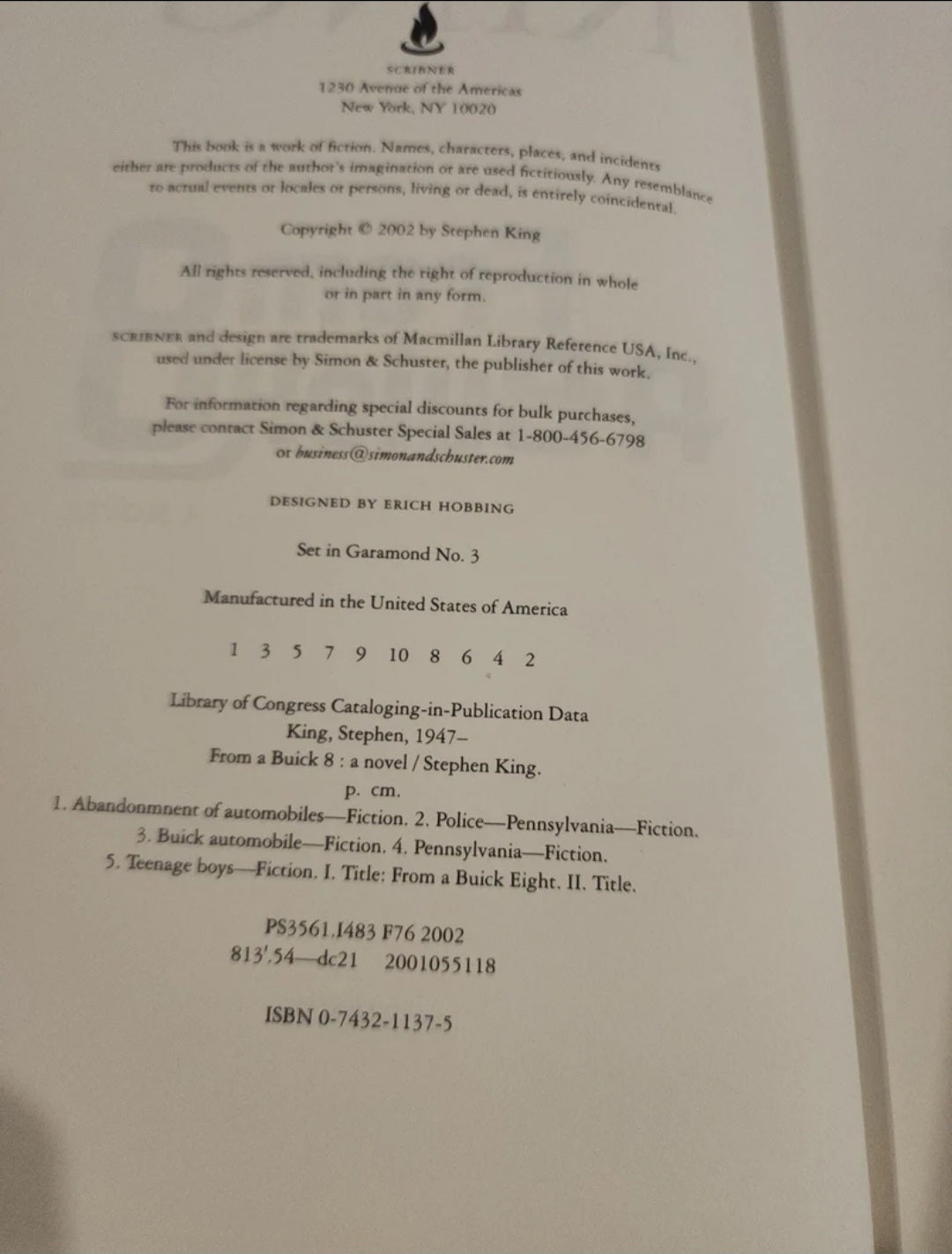 Two Stephen Kings HB Books From A Buick 8, & Just After Sunset in good condition