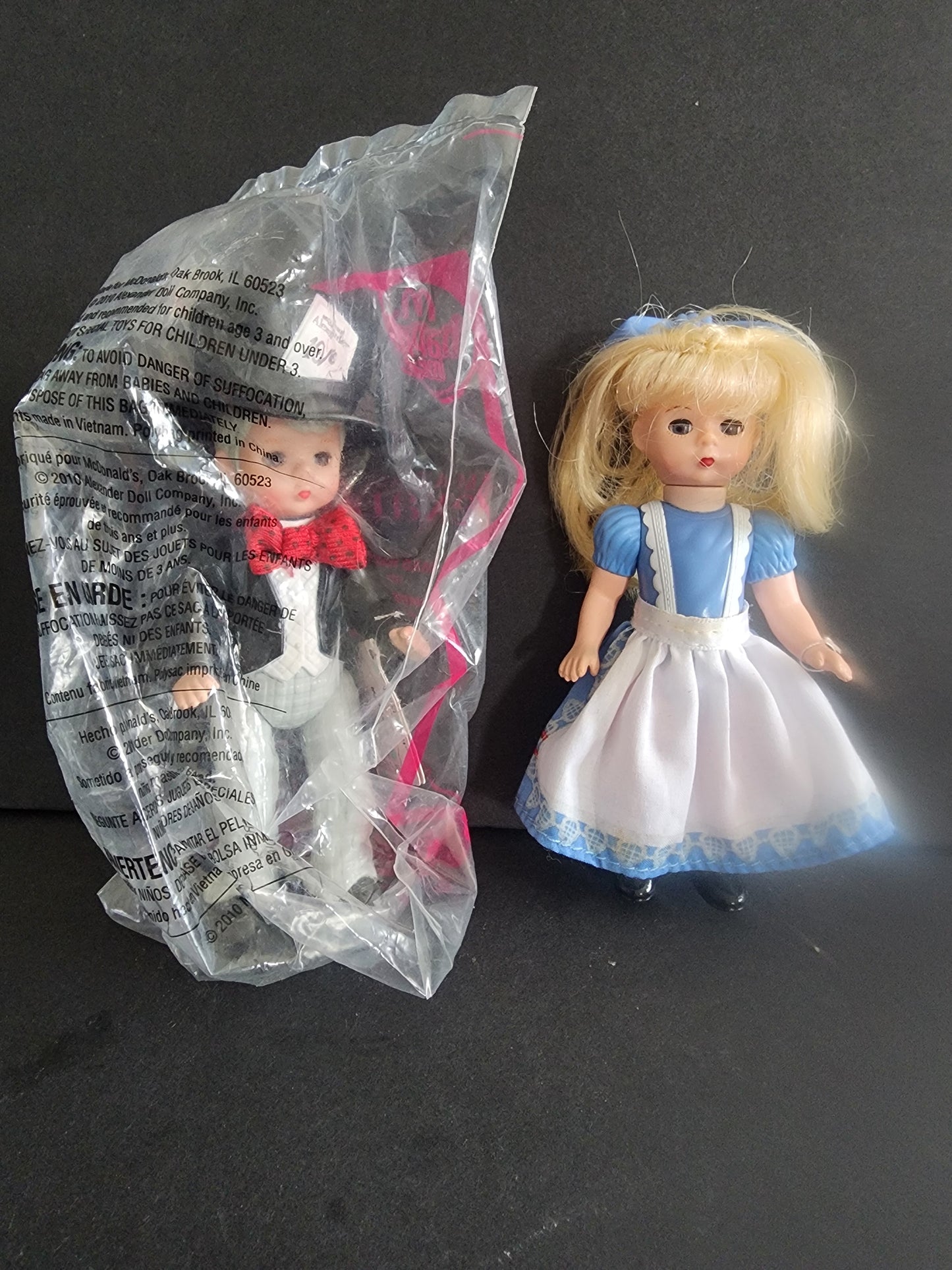2010 MADAME ALEXANDER ALICE IN WONDERLAND MAD HATTER DOLLS MCDONALDS HAPPY MEAL 5"