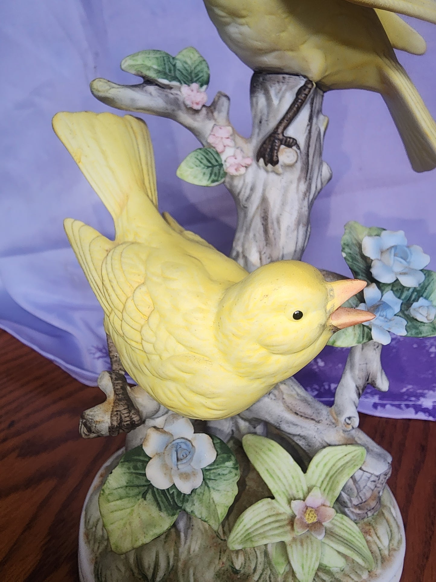 VINTAGE ROYAL CROWN PORCELAIN YELLOW BIRD SCULPTURE FIGURINE BLUE FLOWERS JAPAN