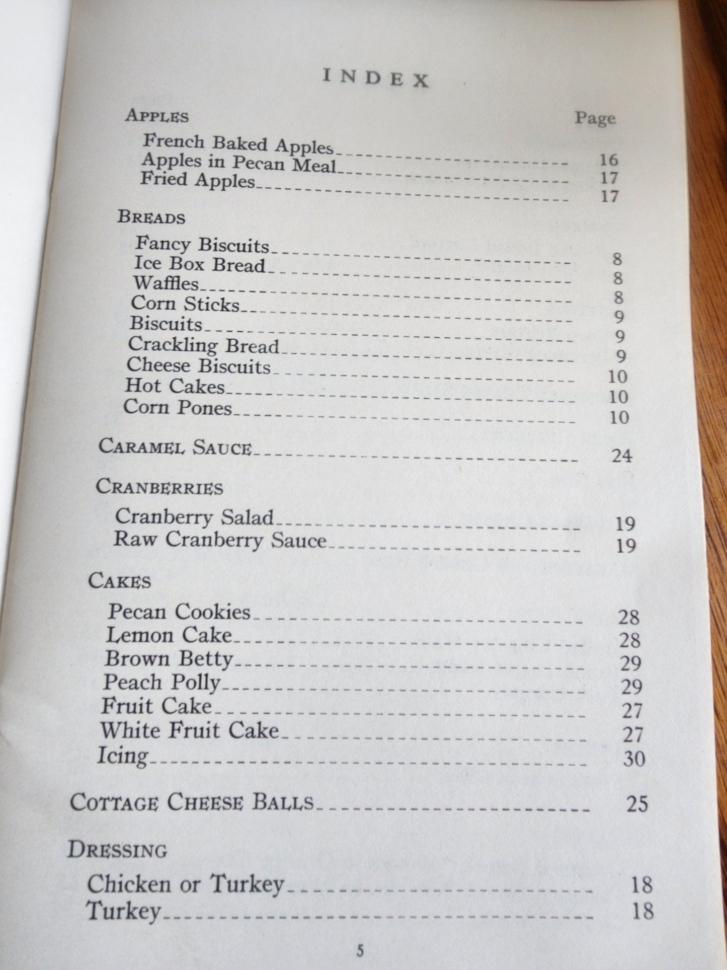Sedberry Inn Recipes McMinnville Tennessee Southern Cookbook by Erbye Sedberry
