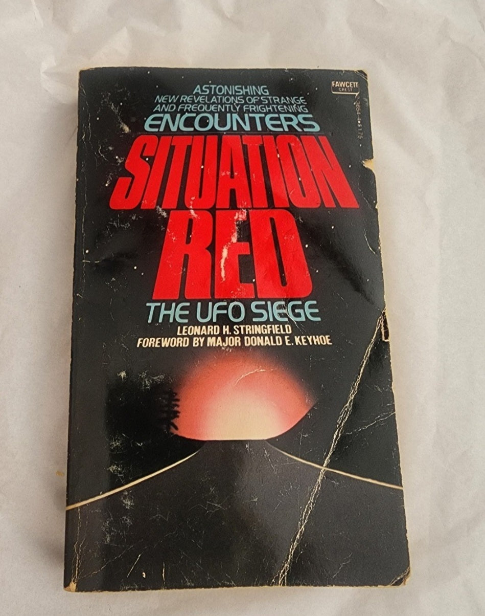 Encounters Situation Red, the UFO Siege! PB 
Book by Leonard H. Stringfield