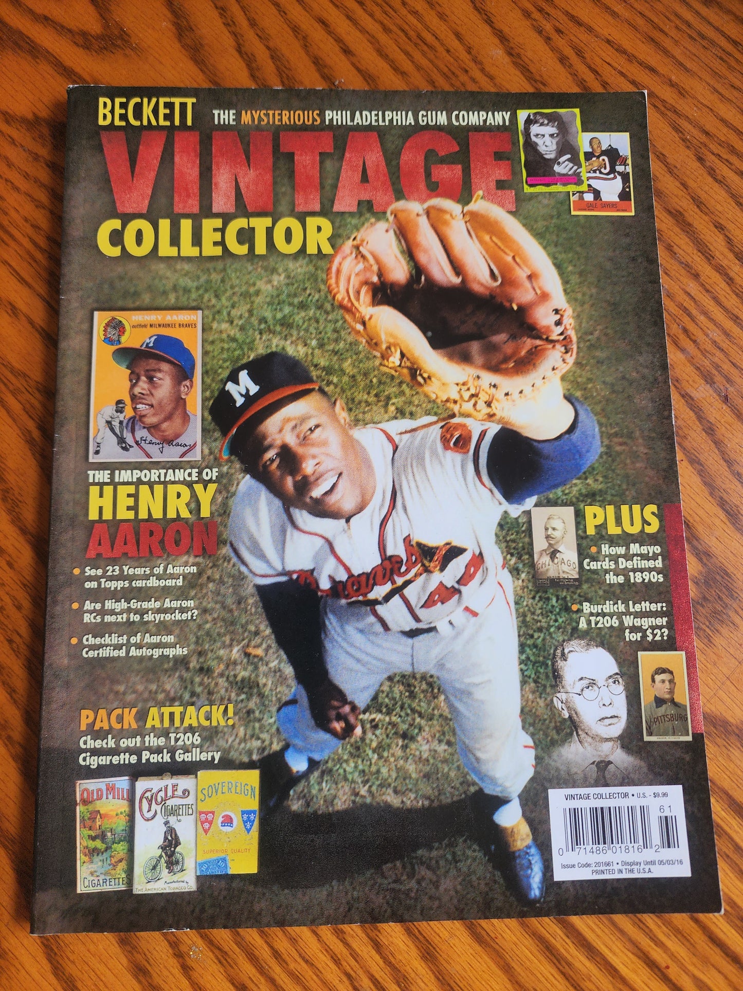 Beckett Vintage Collector Magazine – February 2016 Issue
Features National Baseball Hall of Fame legend Hank Aaron