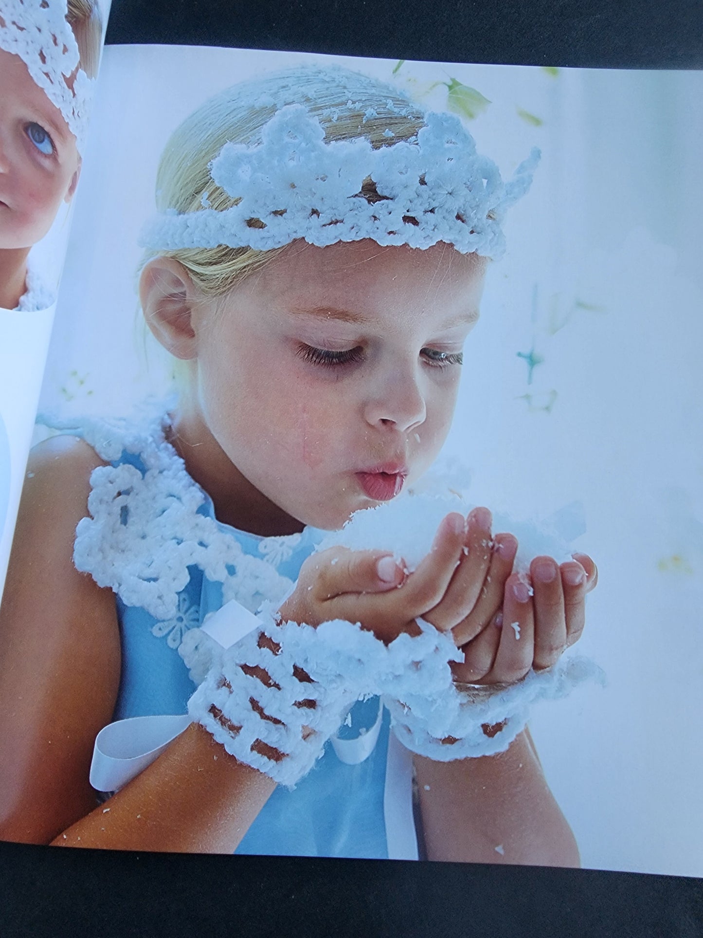 Crochet Book Dress-Up: Over 35 cute and easy pieces to create character costume