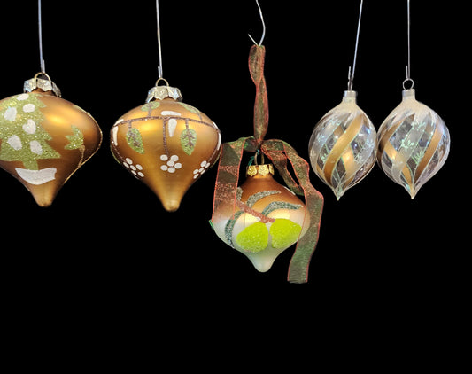 Contemporary Glass Gold Green Ornament Set Hand Painted Drop Style New W/O Box