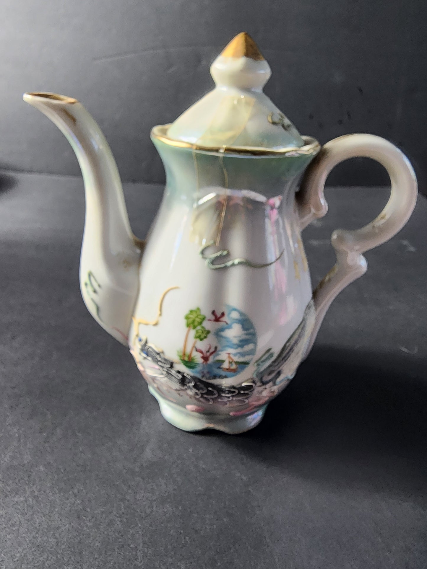 Kenmar Japan vintage Florida souvenir 3D Dragonware teapot green luster with dragon