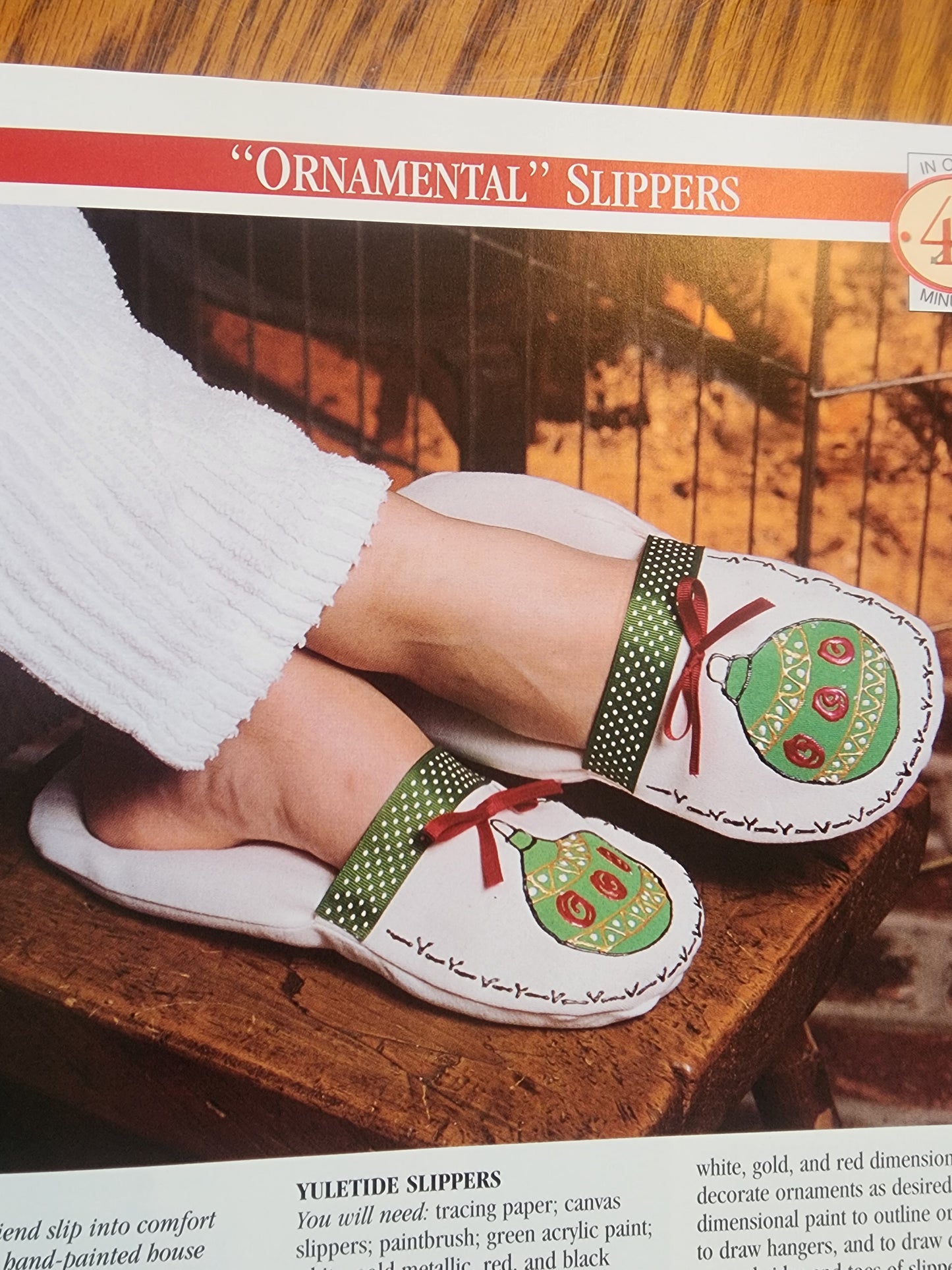 One-Hour Christmas Crafts - Leisure Arts Staff (1998, Hardcover Book)