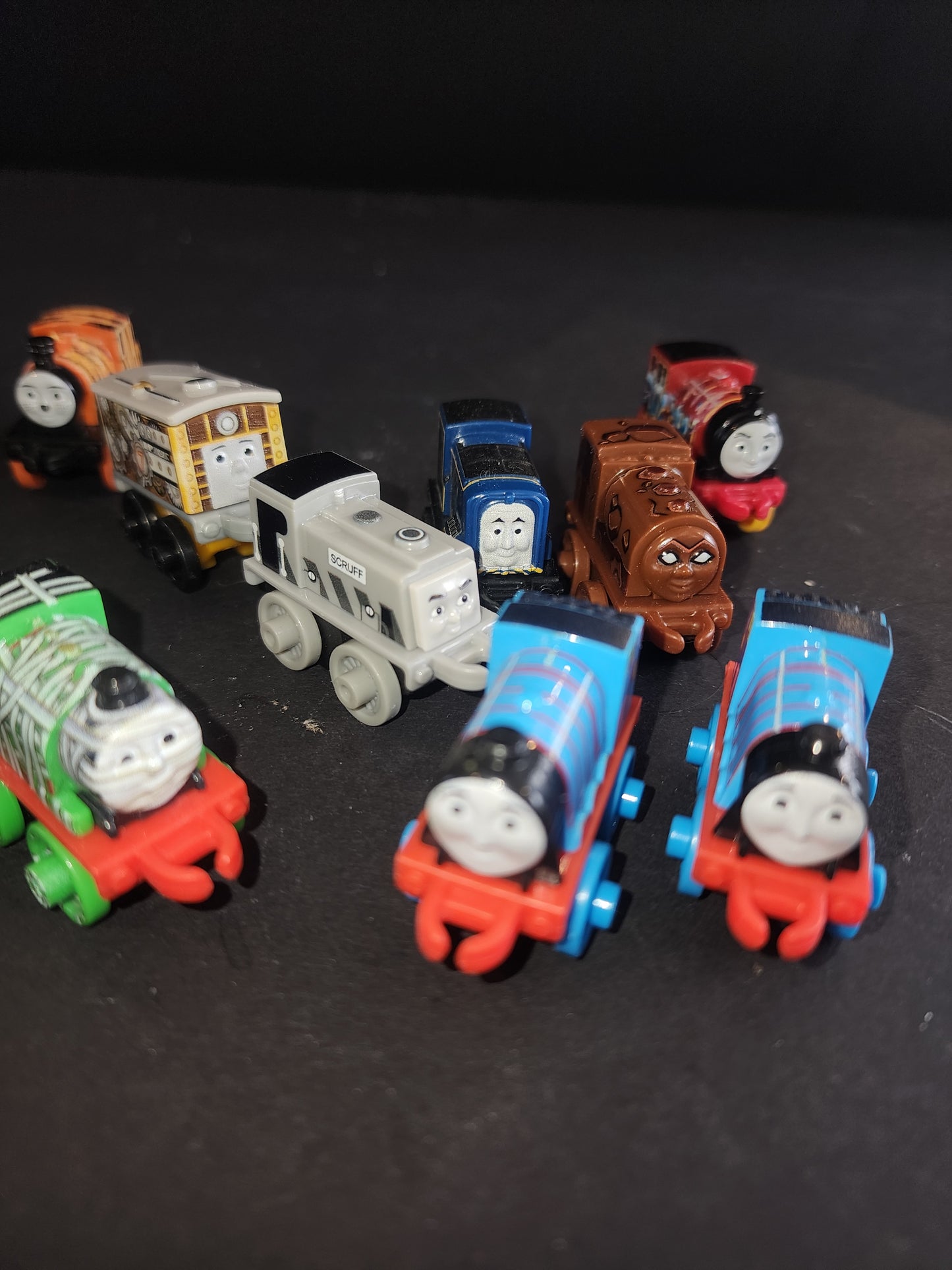 Thomas & Friends Minis Lot of 10- (Tiger, Graffiti, Metallic & More)
