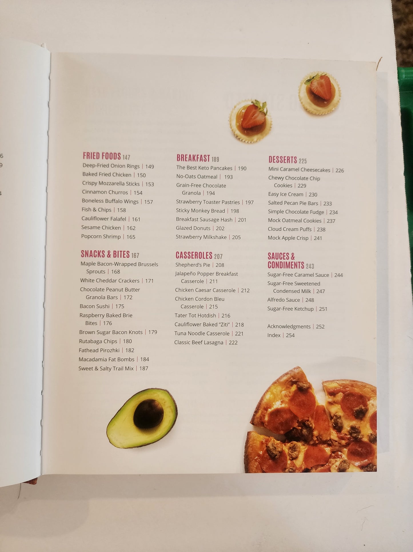 The Wholesome Yum Easy Keto Carboholics' Cookbook: 100 Low Carb Comfort Food Recipes