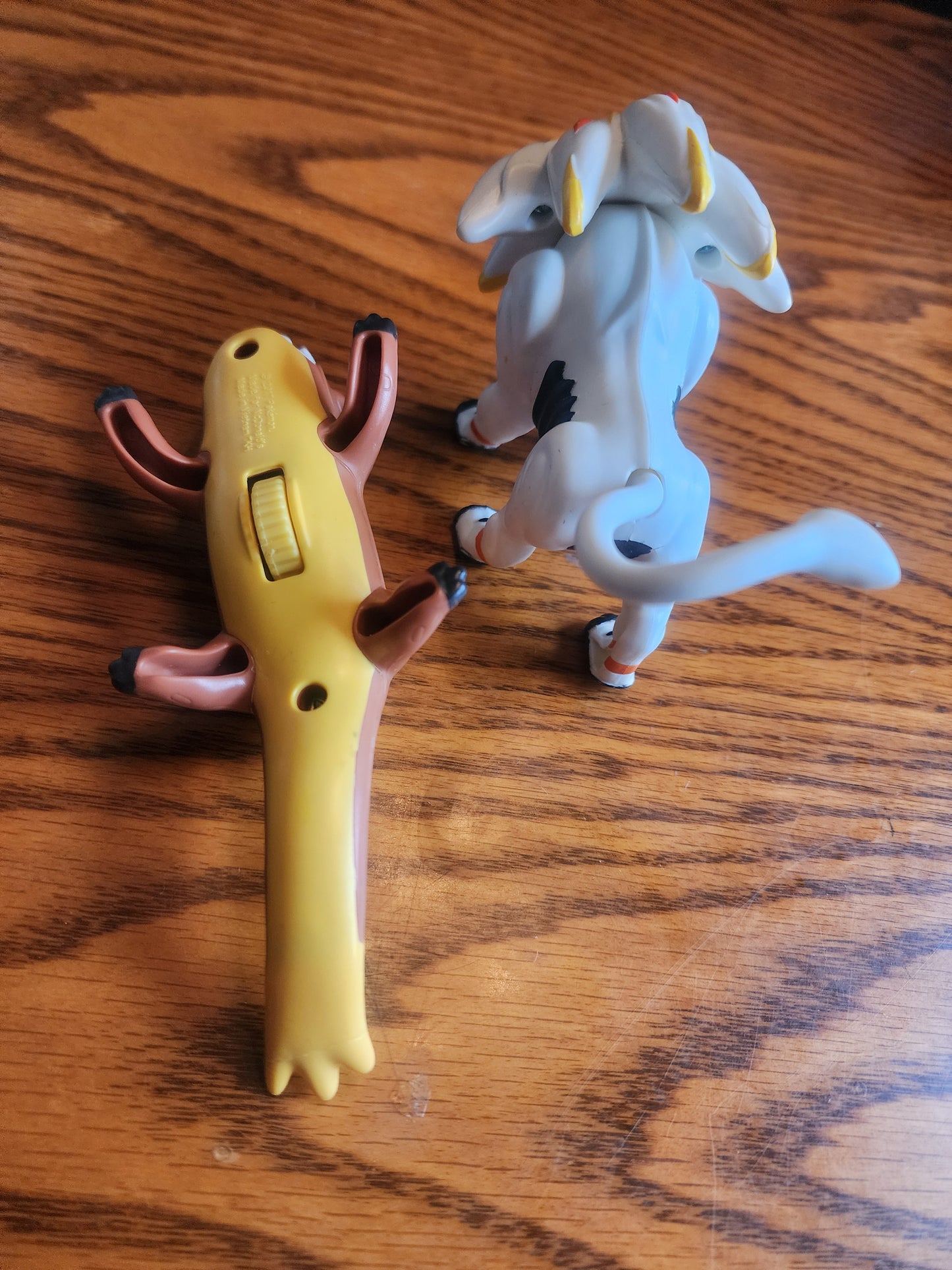 Pokemon McDonald's  yungoos action toy figure  angry 6"  & Legendary Sun and Moon McDonalds 5" toy does not talk