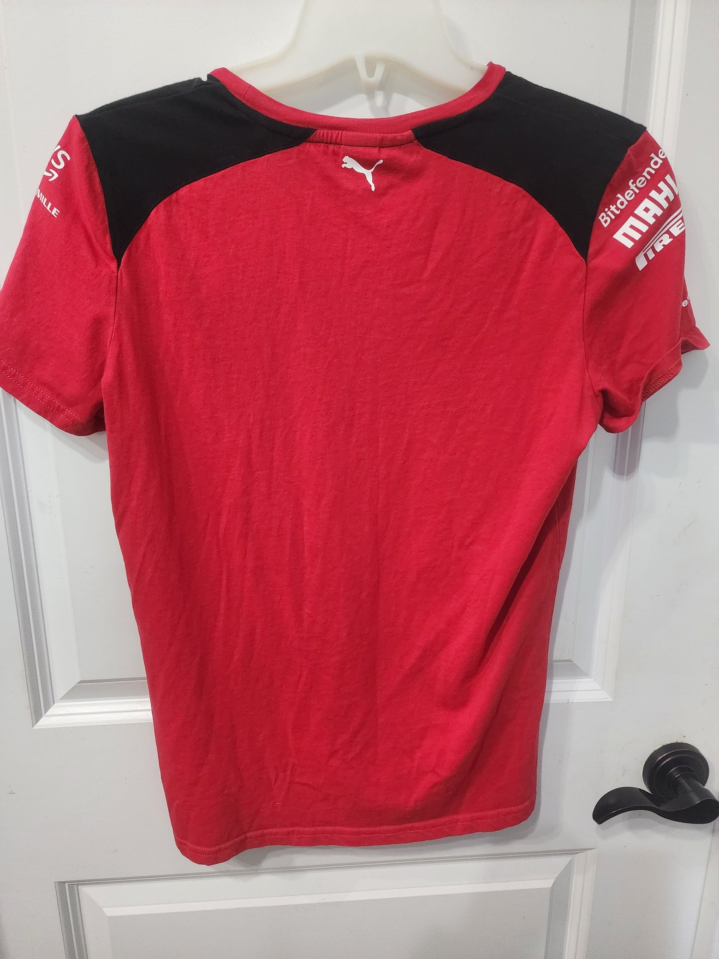 Scuderia Ferrari F1 Shirt  Formula One Puma Shell Ceva Santander Racin Boys XL