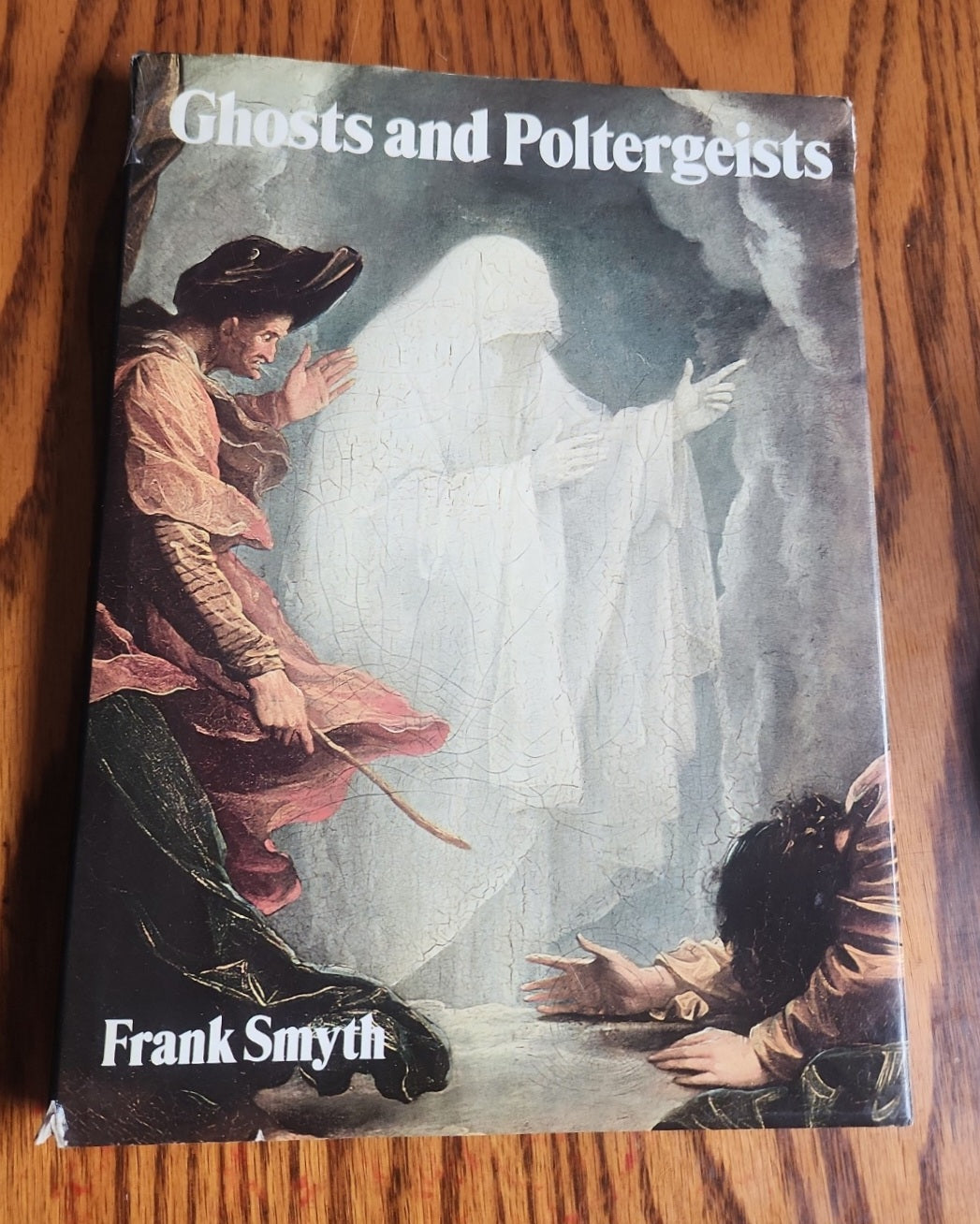Ghosts and Poltergeists by Frank Smyth. Supernatural HC book 1976