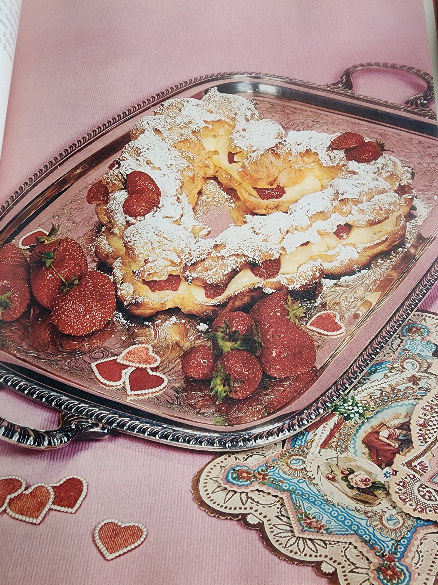 1975 Ideals Christmas & Holiday Vintage Cookbook  HC/DJ