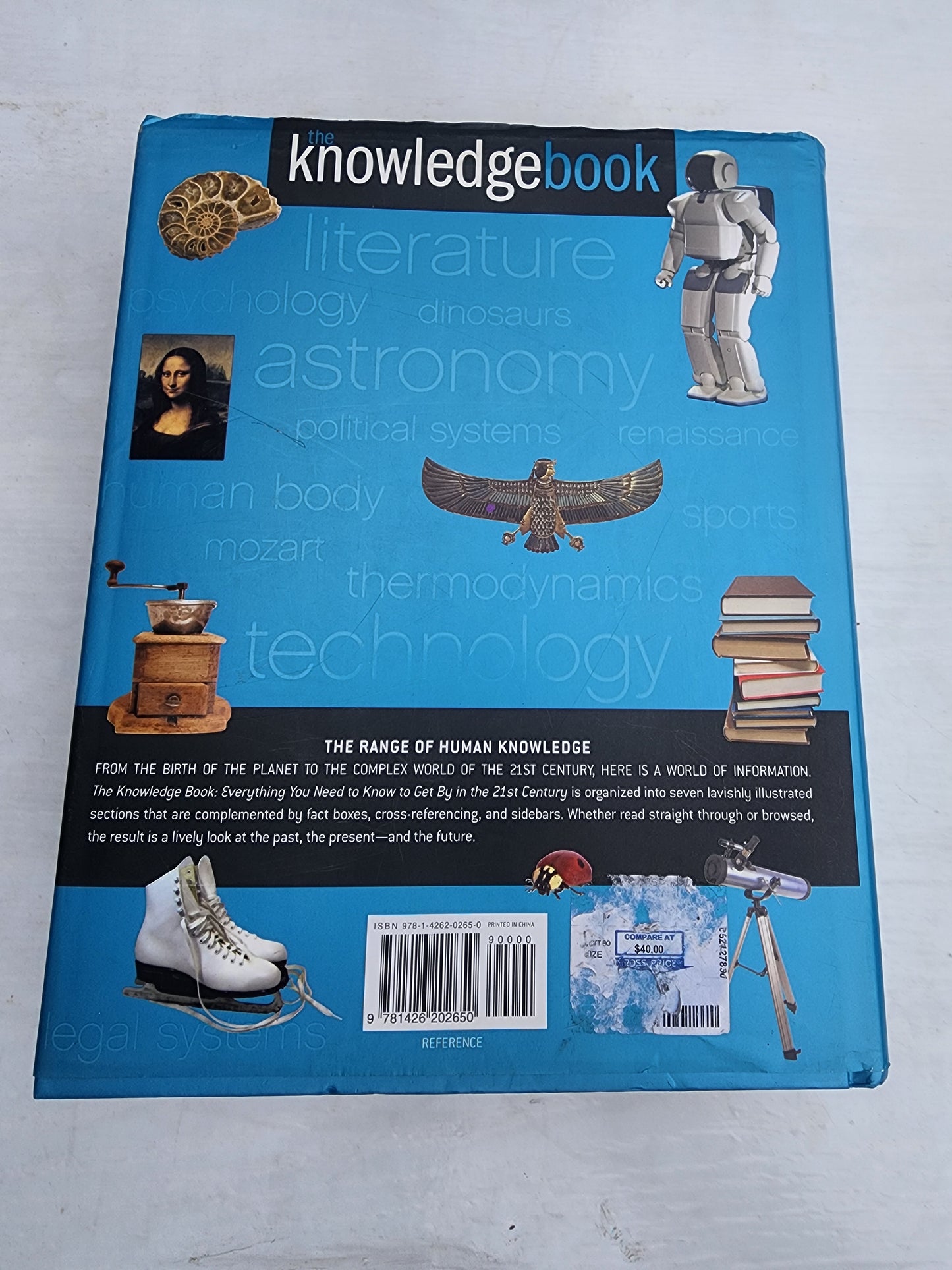 The Knowledge Book (National Geographic Society, 2007) Big textbook