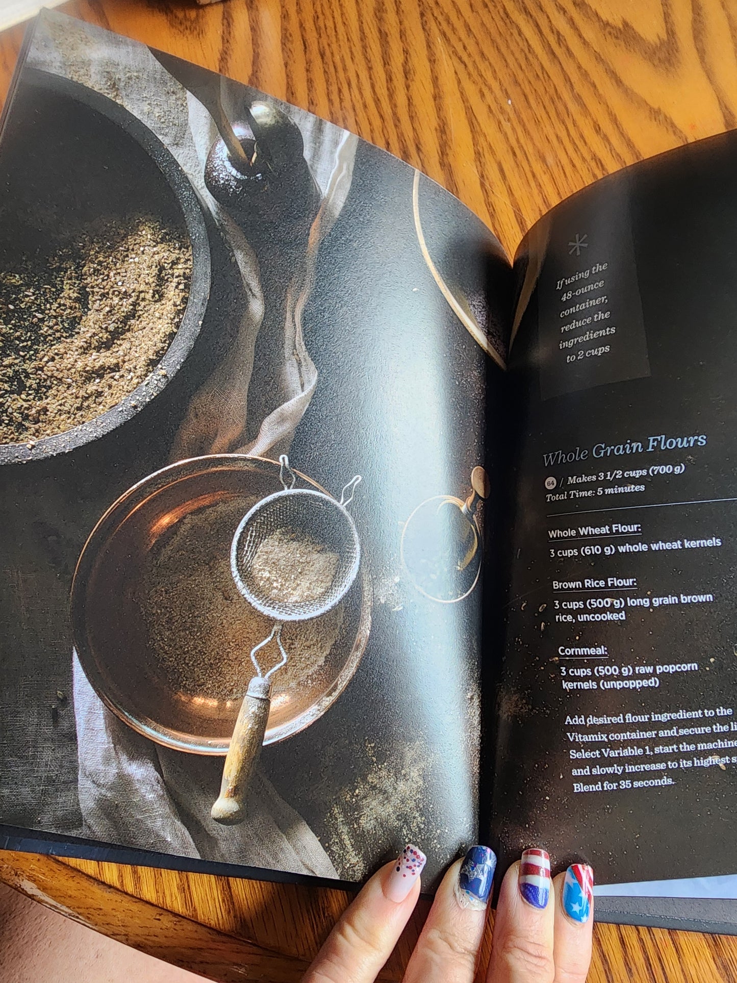 VITAMIX SIMPLY BLENDING Hardback Cookbook Quick & Easy Recipes