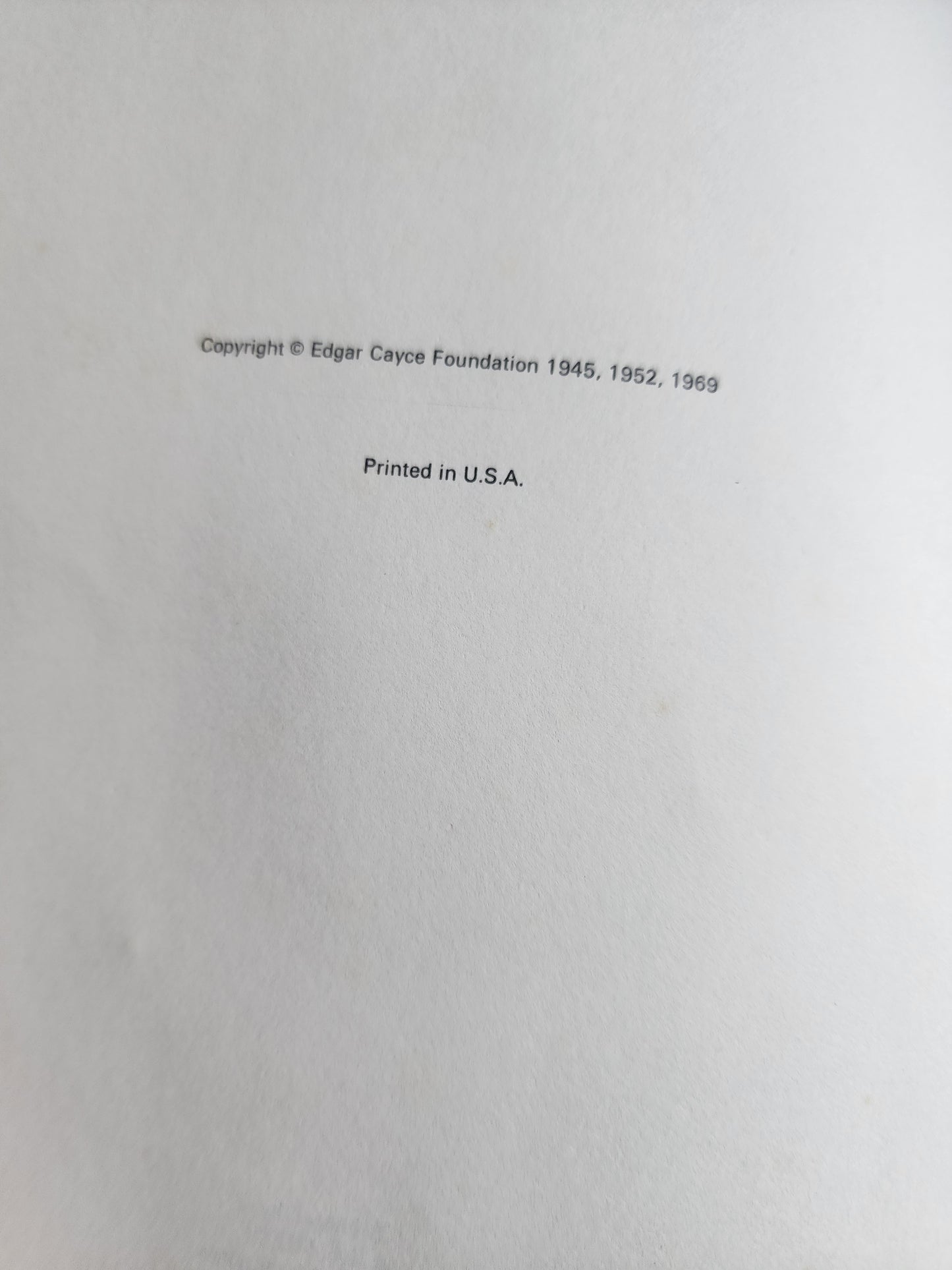 The Revelation: Commentary on Twenty-four Psychic Discourses Edgar Cayce 1969