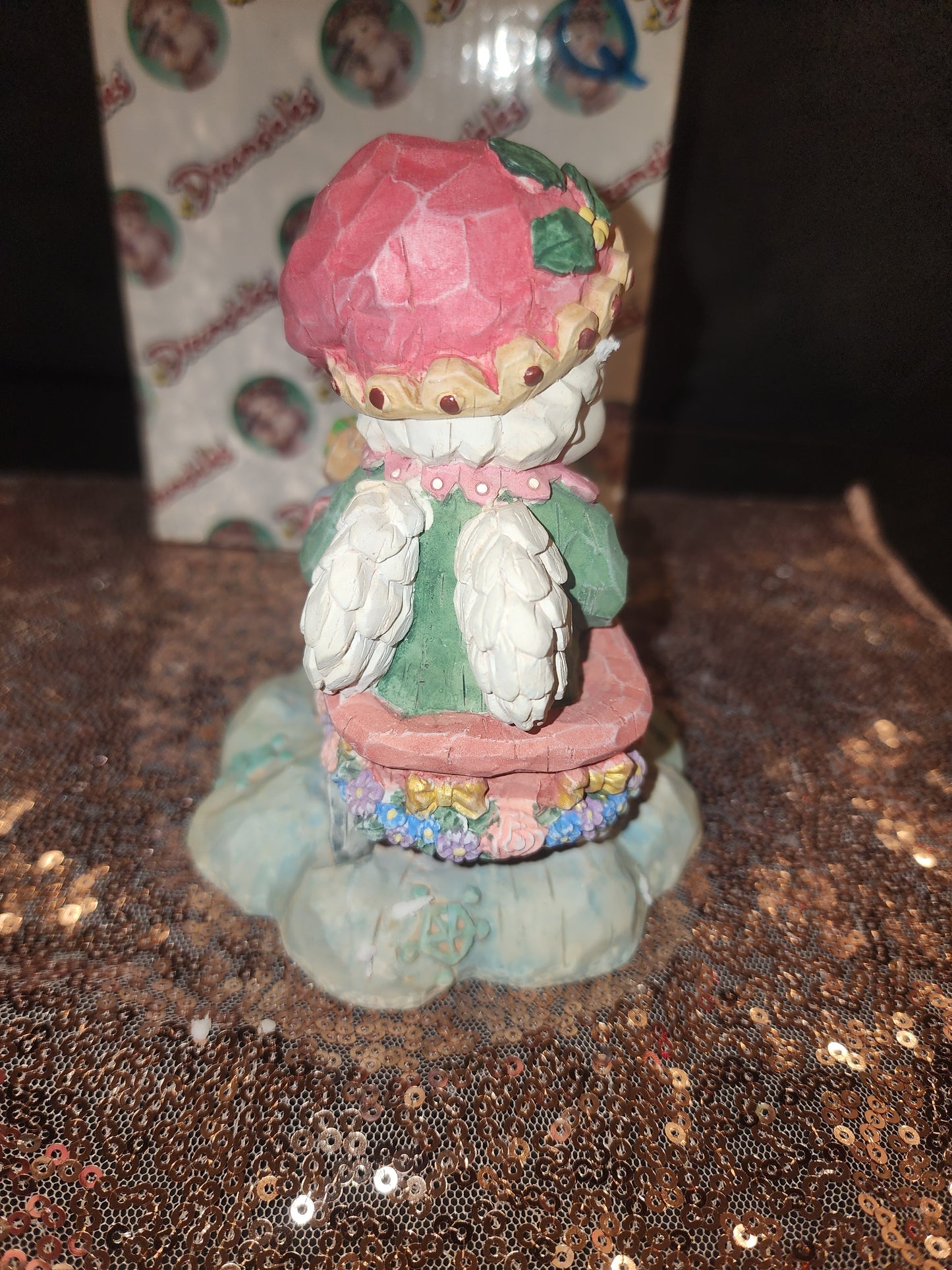 Dreamsicles "Here Comes Santa" cherub figurine, part of the Whittle Wuns collect