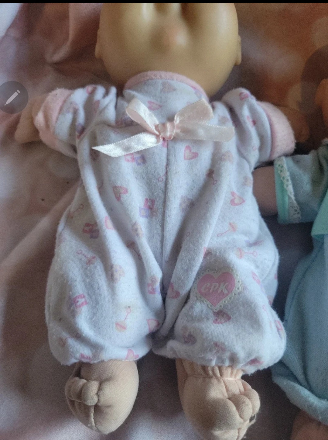 Cabbage Patch Twin Baby Dolls  2004 Boy & Girl (103)