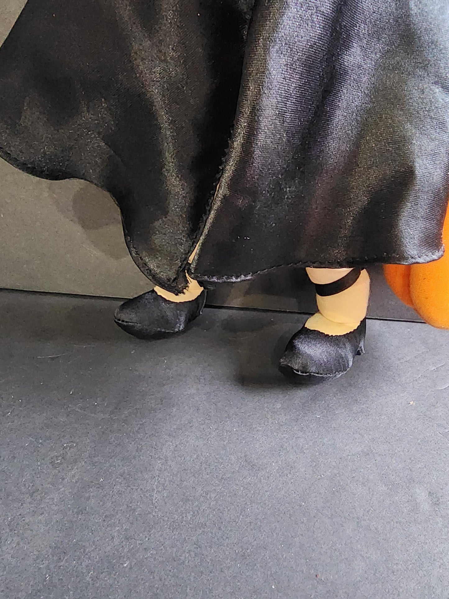 Betty Boop Mask Betty 16" Plush Doll Halloween Kellytoy Trick-or-Treat